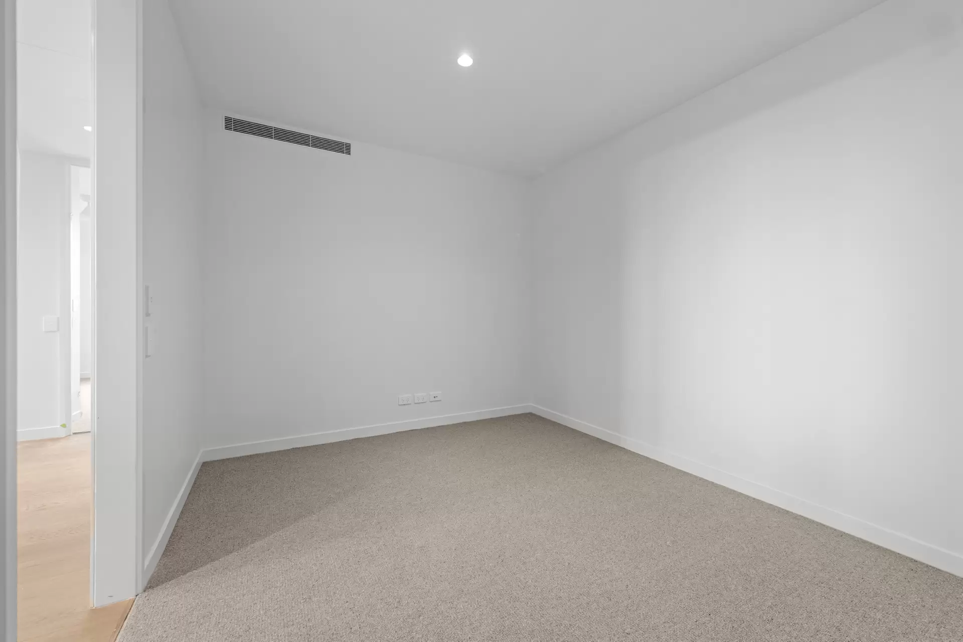 1301/28 Lissner St, Toowong Leased by Mosaic Property Group - image 1