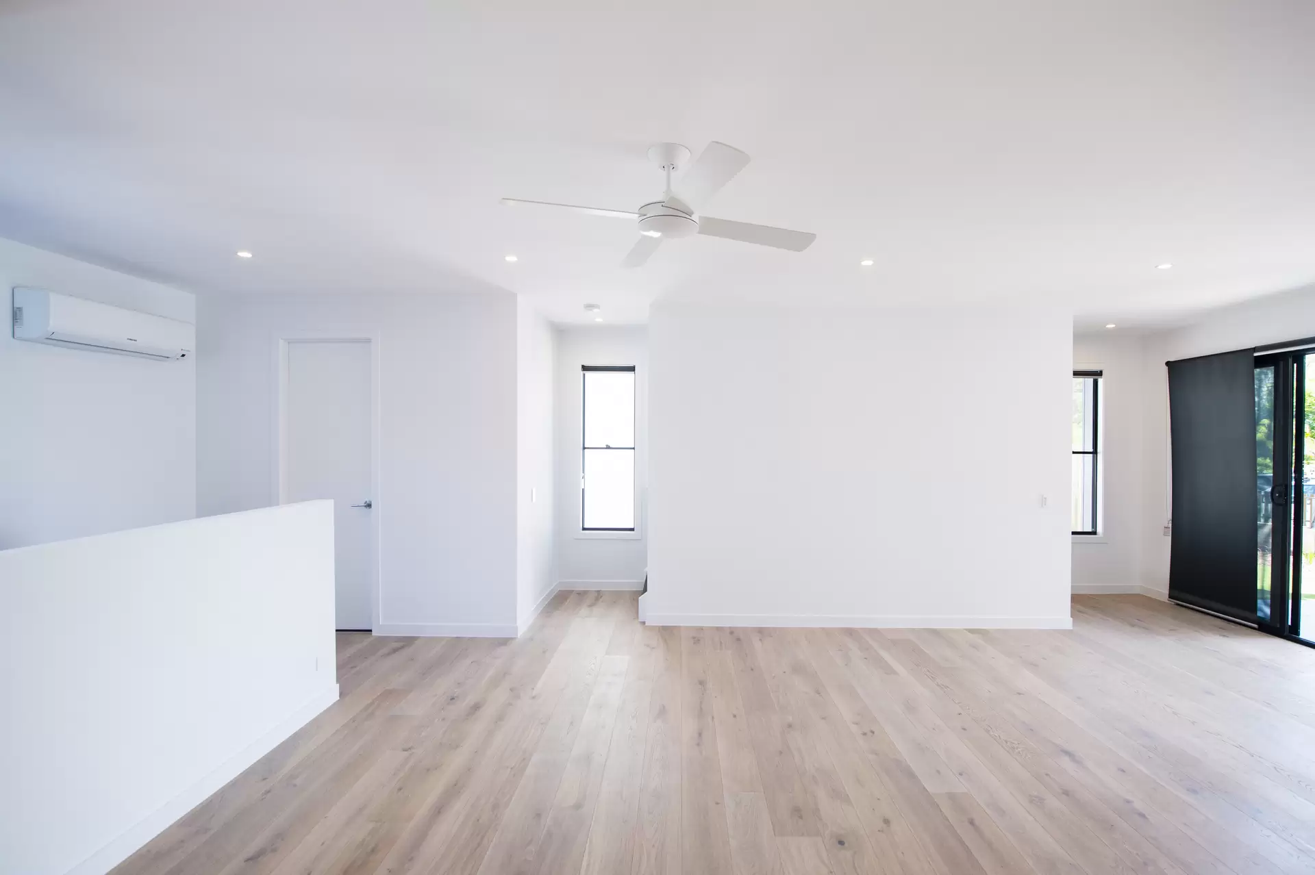 6/867 South Pine Road, Everton Park Leased by Mosaic Property Group - image 1