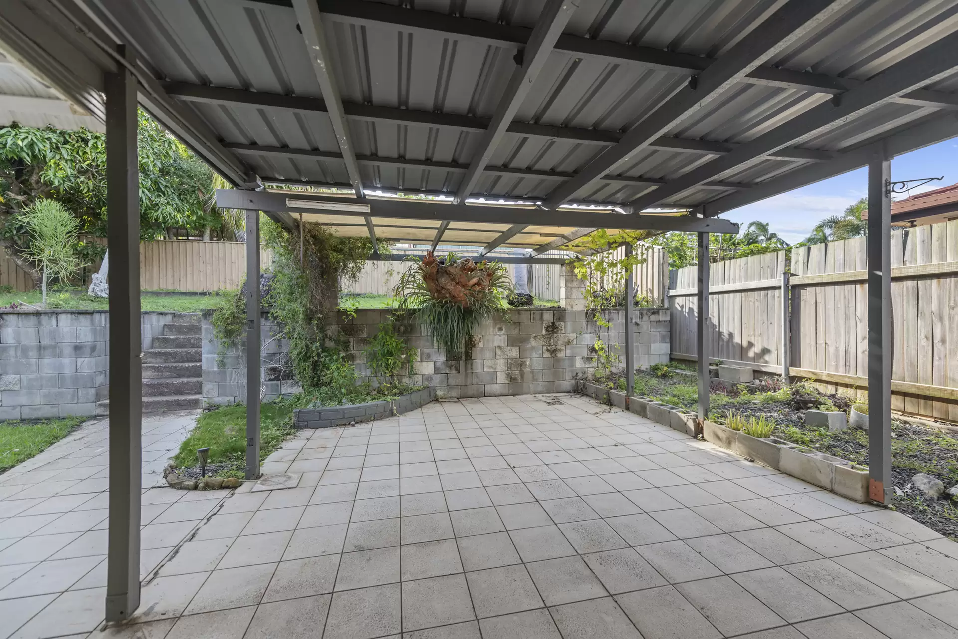 25 Andaman Street, Jamboree Heights Leased by Mosaic Property Group - image 1