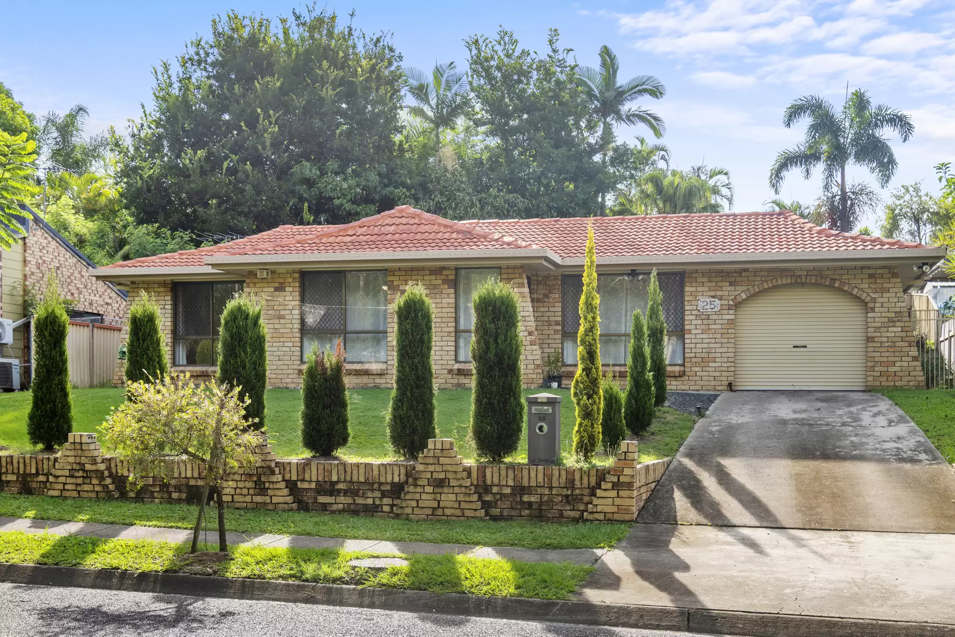 25 Andaman Street, Jamboree Heights Leased by Mosaic Property Group - image 1