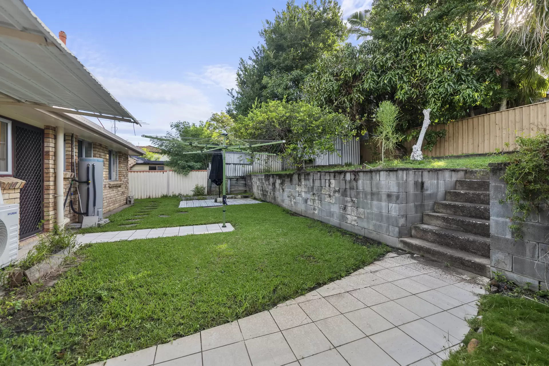 25 Andaman Street, Jamboree Heights Leased by Mosaic Property Group - image 1