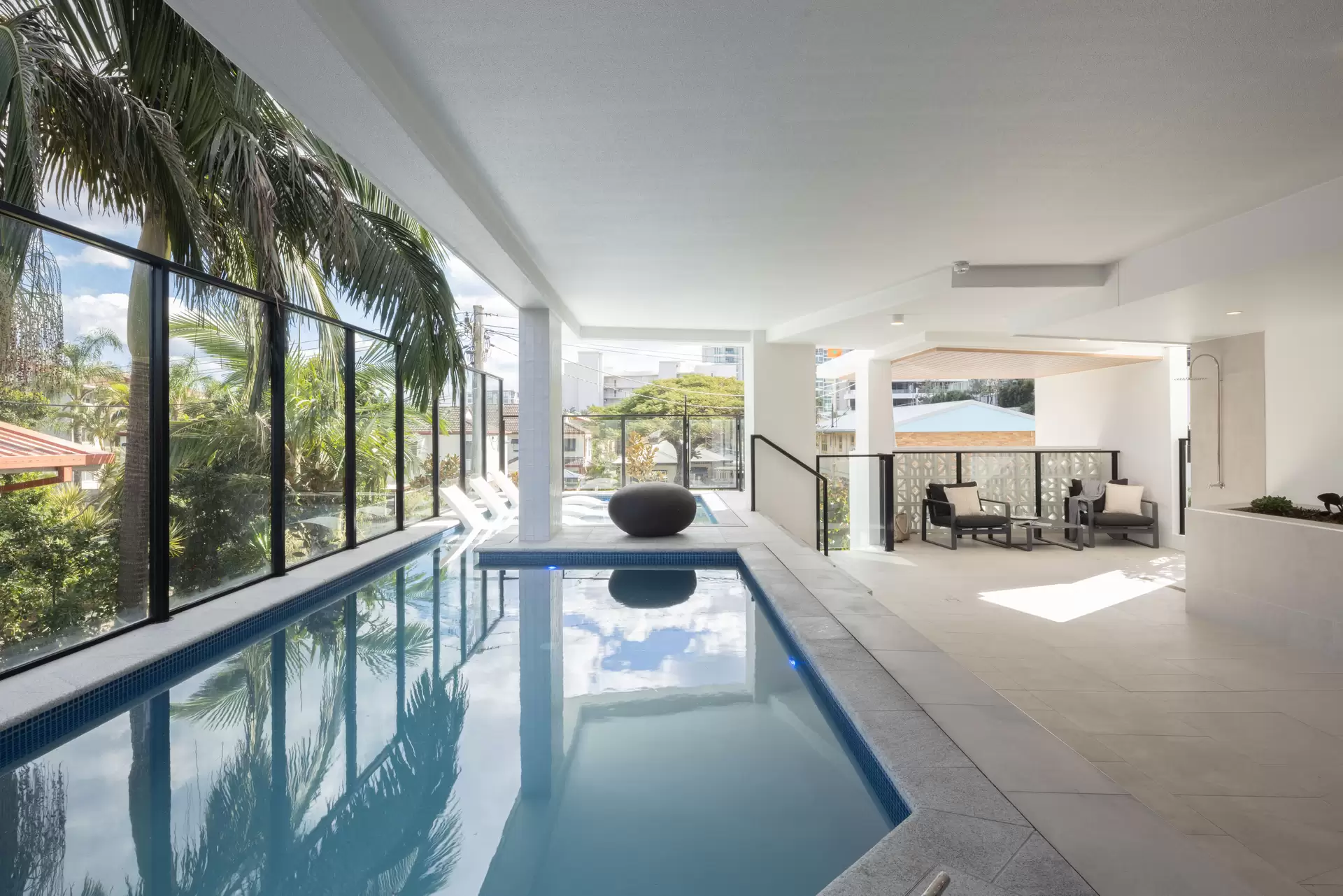 403/8 Churchill Street, Coolangatta Leased by Mosaic Property Group - image 1