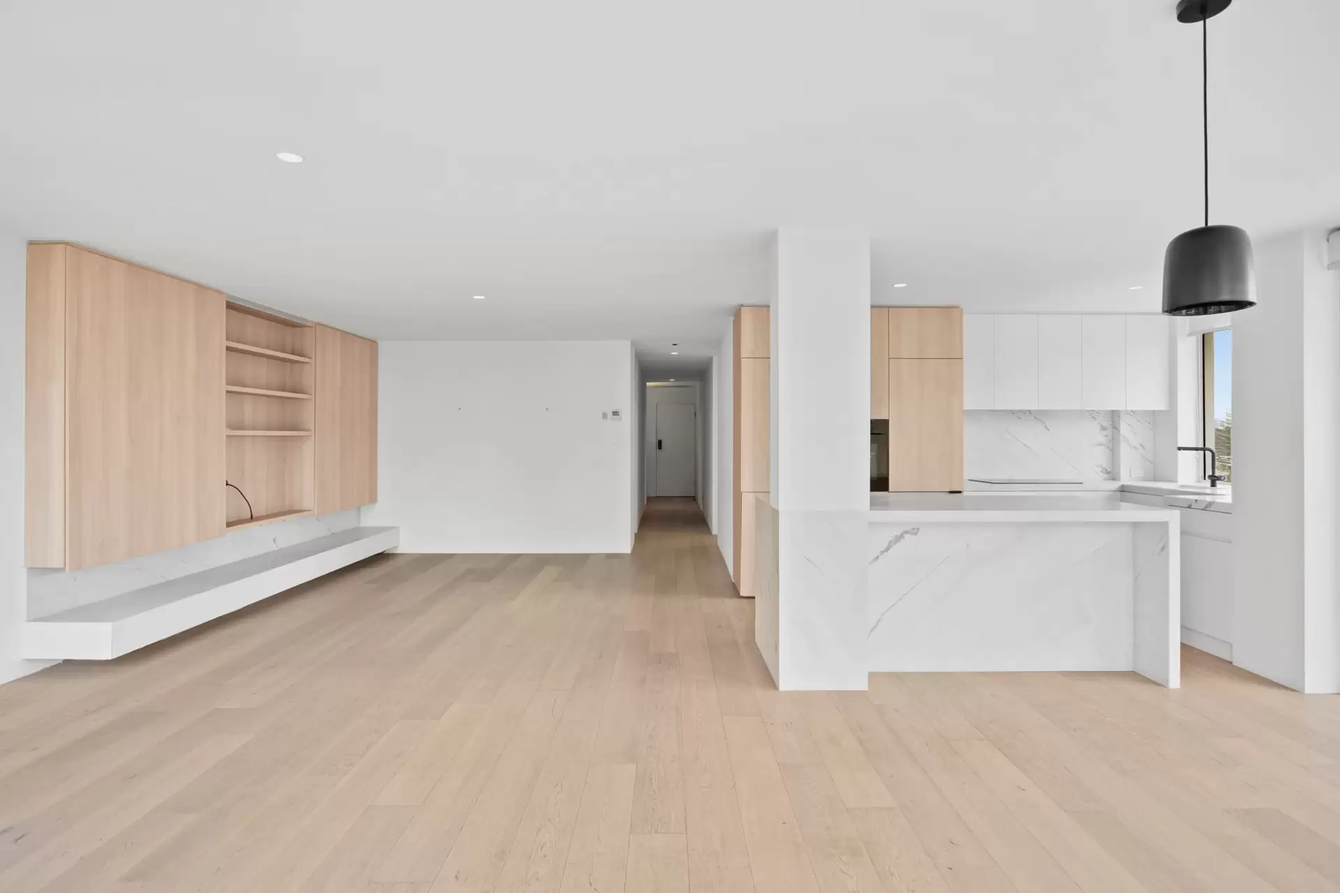 9/166 The Esplanade, Burleigh Heads Leased by Mosaic Property Group - image 1