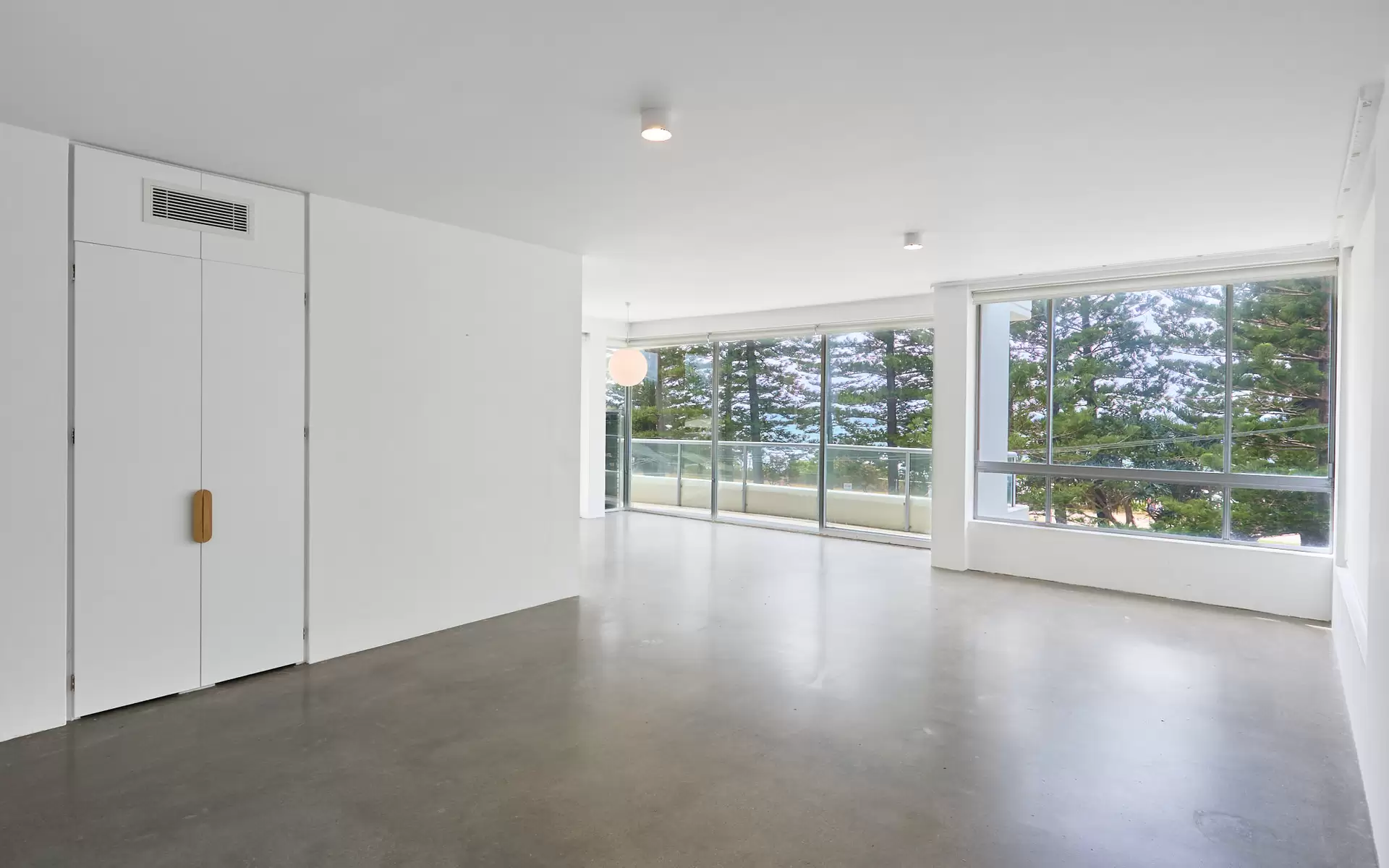 3/166 The Esplanade, Burleigh Heads Leased by Mosaic Property Group - image 1