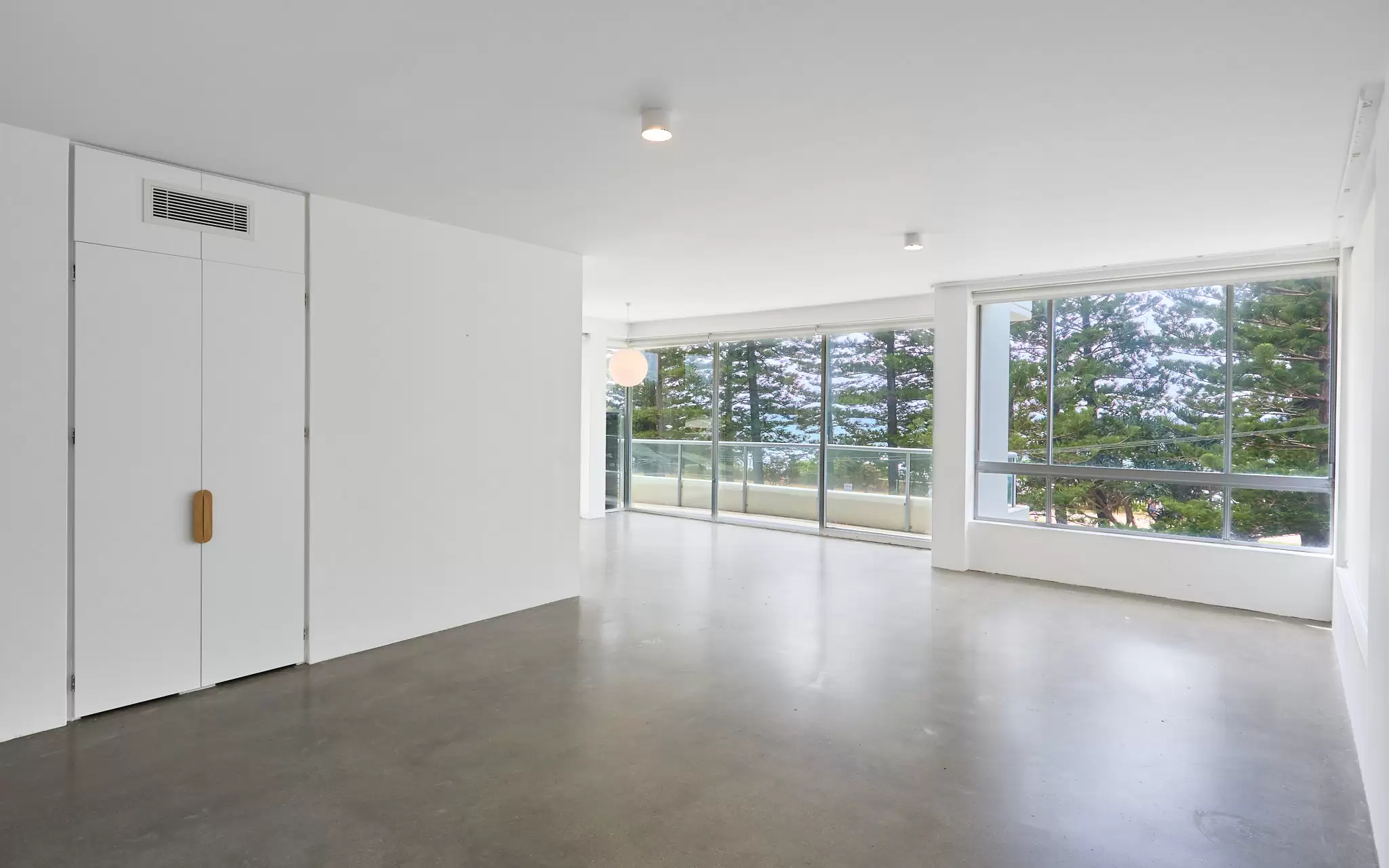 3/166 The Esplanade, Burleigh Heads Leased by Mosaic Property Group - image 2