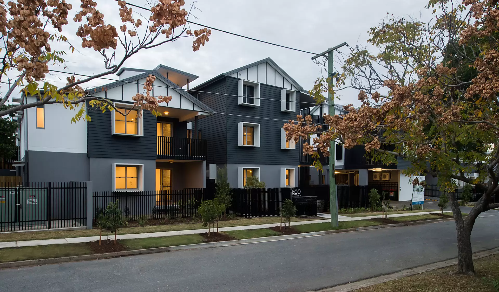 310/32-38 Latimer Street, Holland Park Leased by Mosaic Property Group - image 1