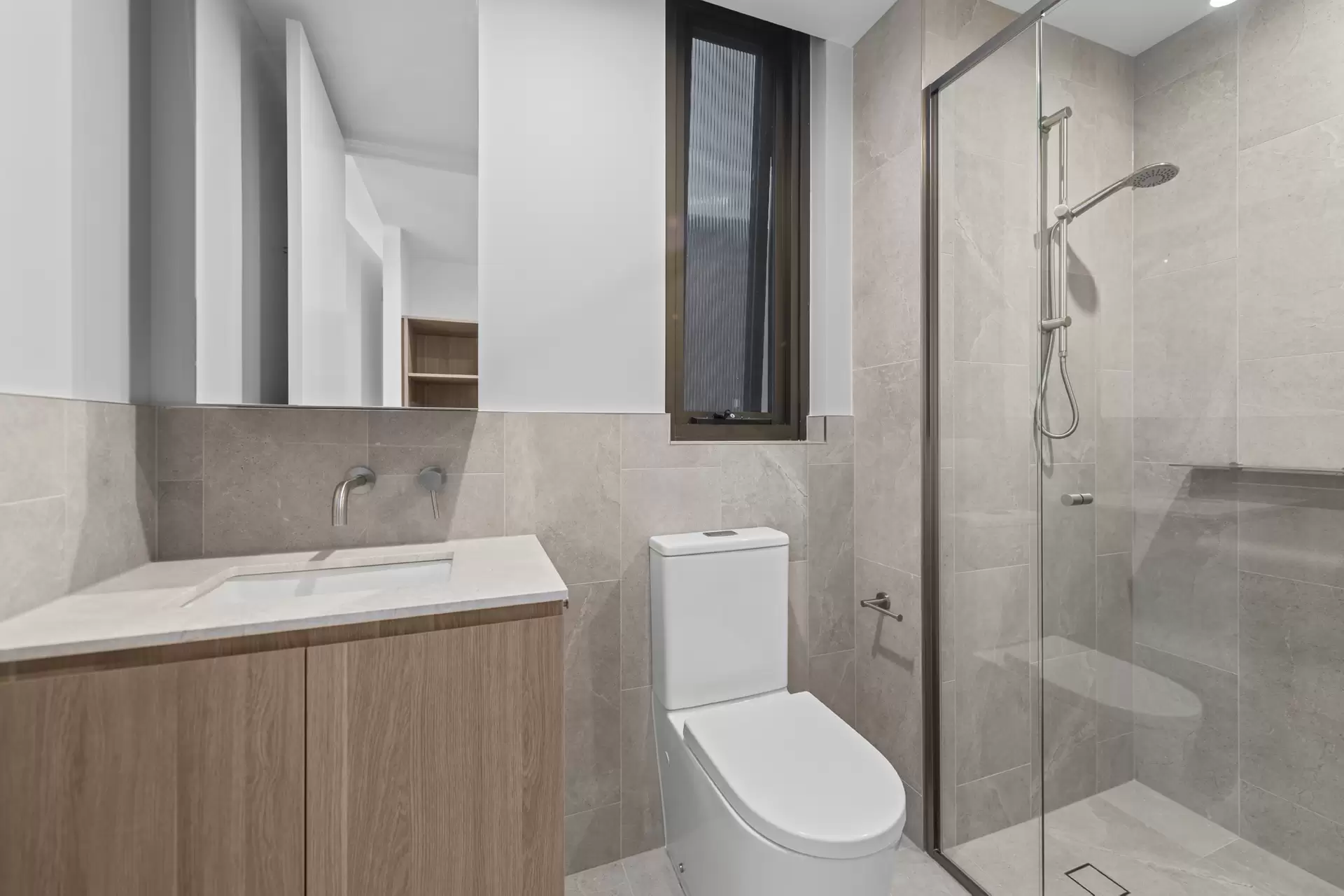 704/89 Lytton Rd, East Brisbane Leased by Mosaic Property Group - image 1