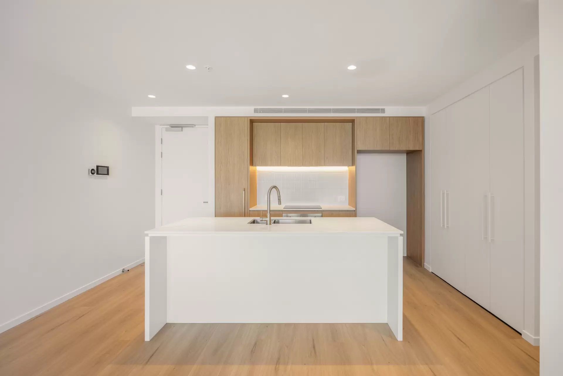 501/62 Memorial Avenue, Maroochydore Leased by Mosaic Property Group - image 1