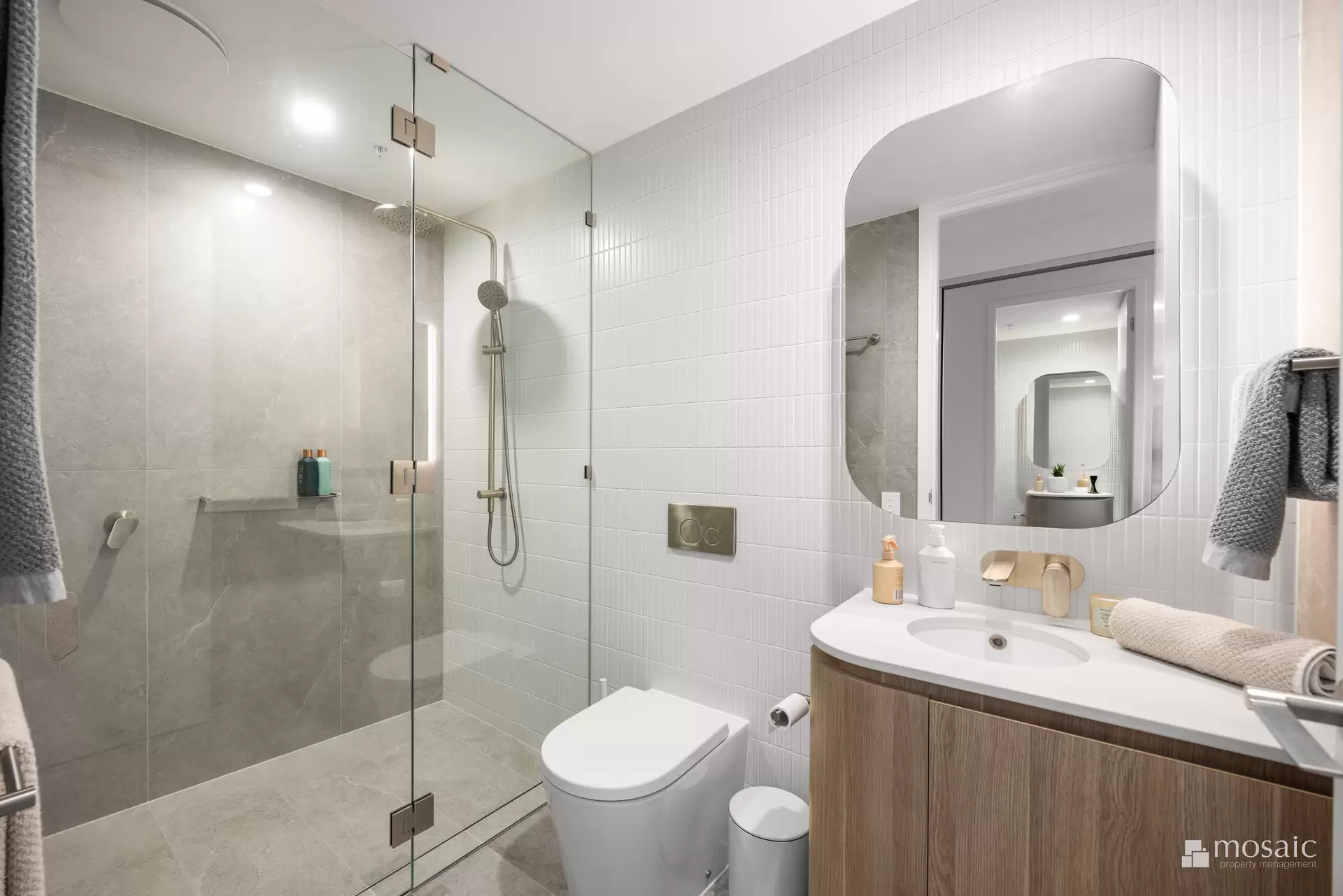 402/88 Duporth Avenue, Maroochydore Leased by Mosaic Property Group - image 1