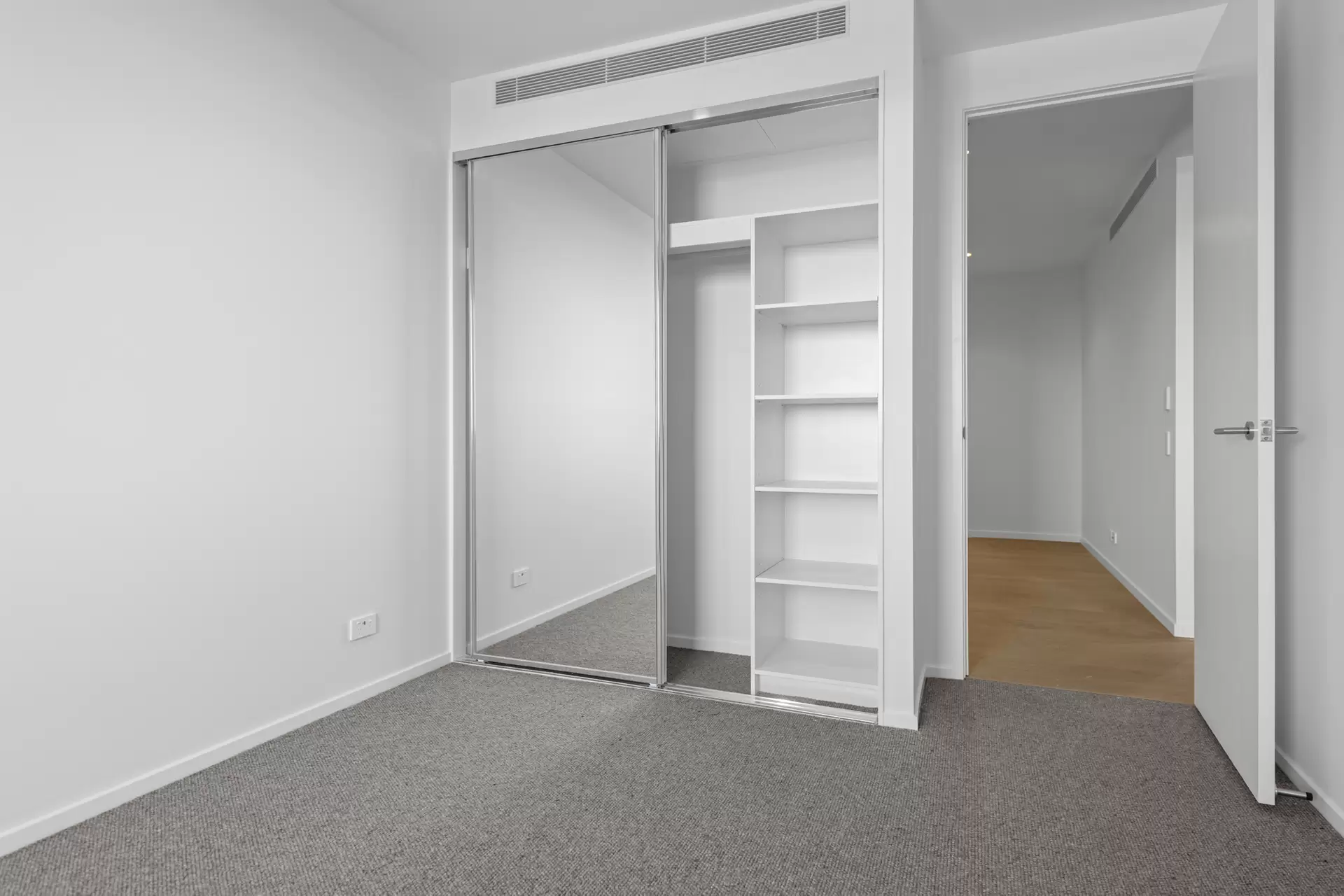 602/89 Lytton Rd, East Brisbane For Lease by Mosaic Property Group - image 1