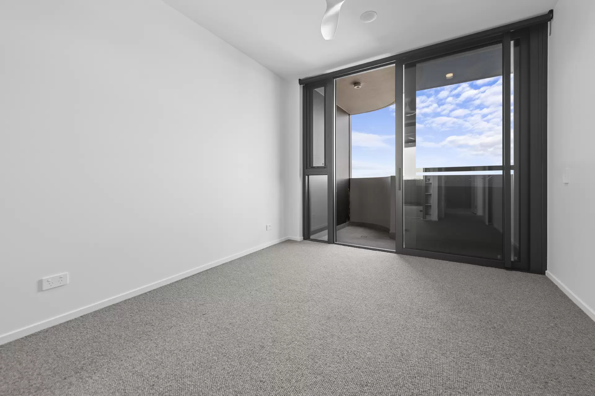 602/89 Lytton Rd, East Brisbane For Lease by Mosaic Property Group - image 1