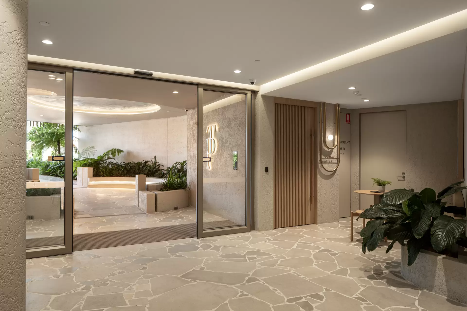 701/3 Archer Street, Toowong Leased by Mosaic Property Group - image 1