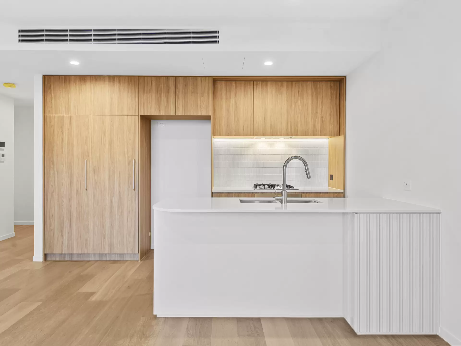 701/3 Archer Street, Toowong Leased by Mosaic Property Group - image 1