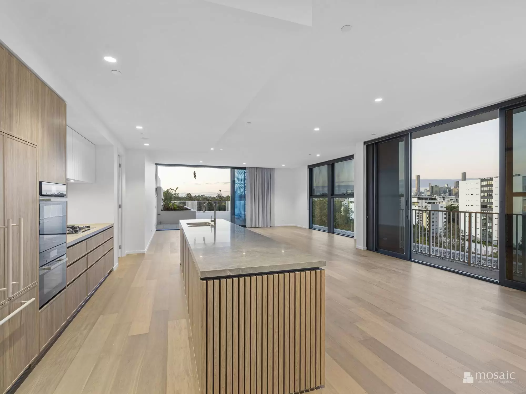 901/36 Sylvan Road, Toowong Leased by Mosaic Property Group - image 4