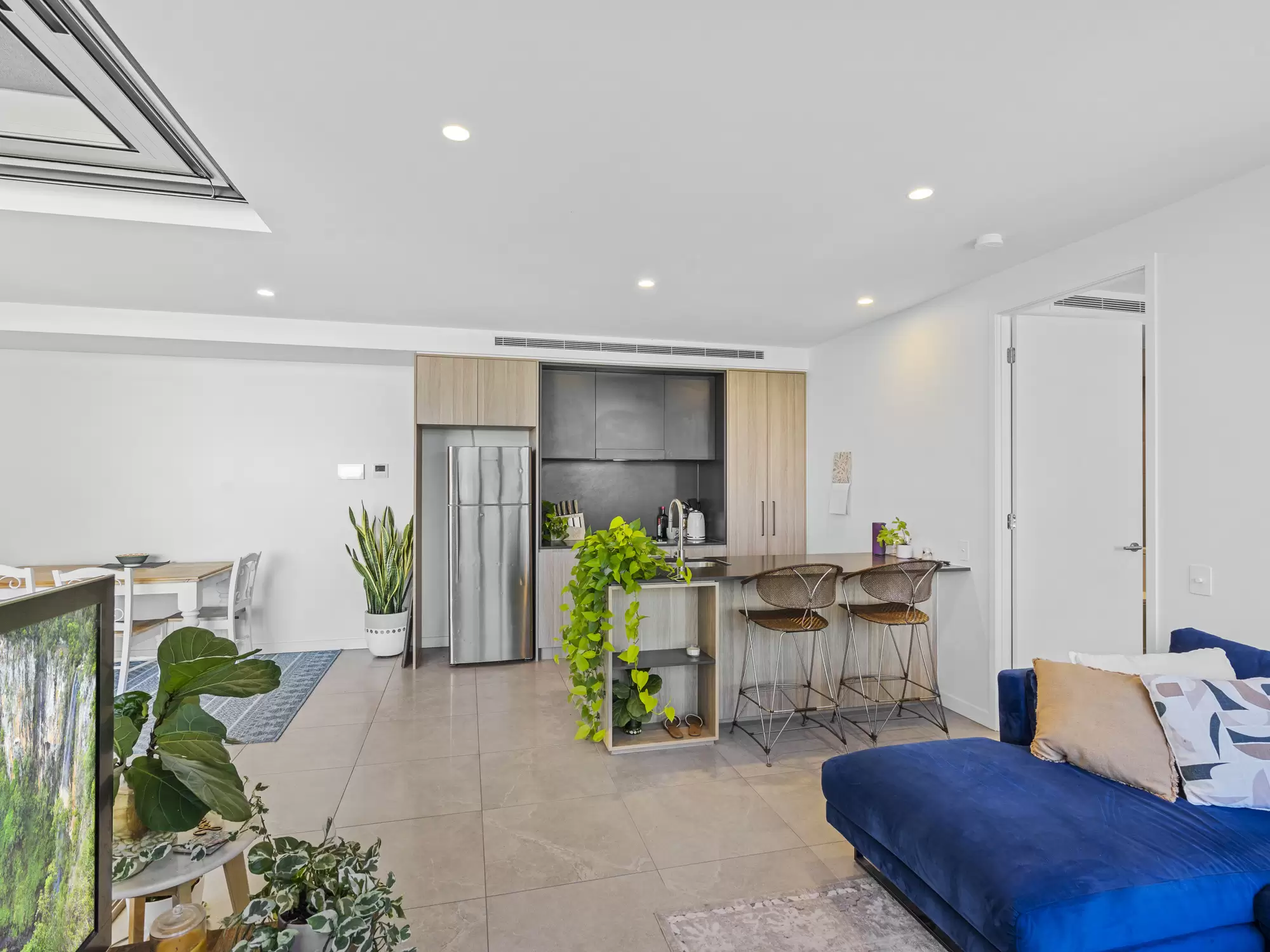 2801/140 Wellington Road, East Brisbane For Lease by Mosaic Property Group - image 3