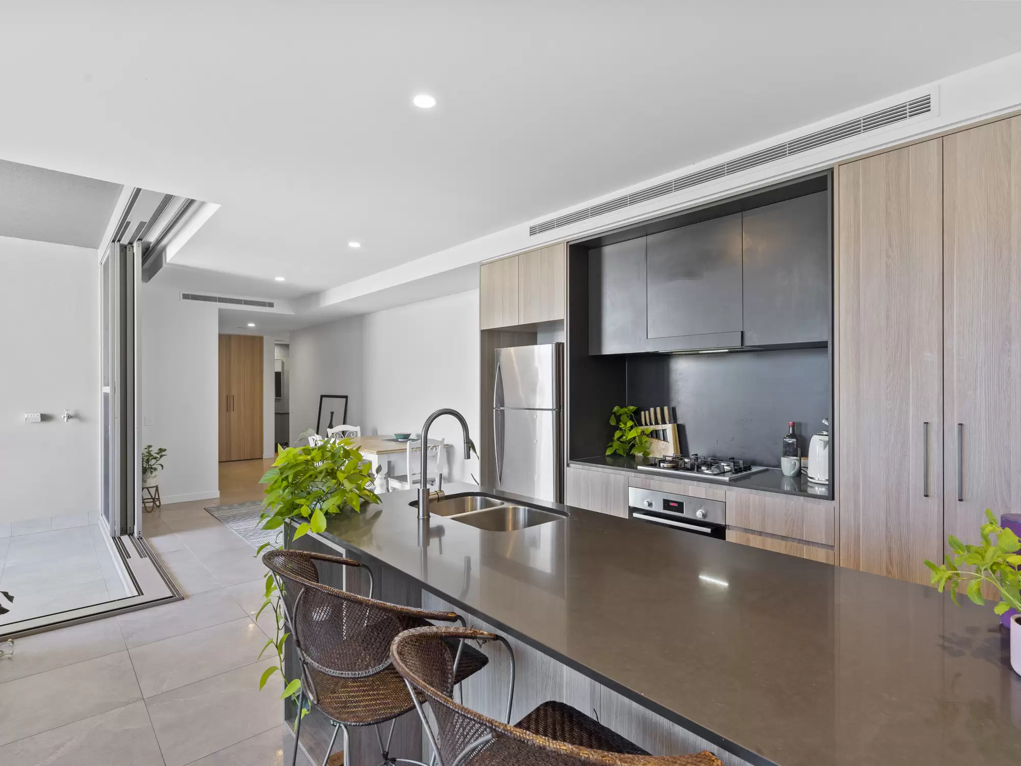 2801/140 Wellington Road, East Brisbane For Lease by Mosaic Property Group - image 4