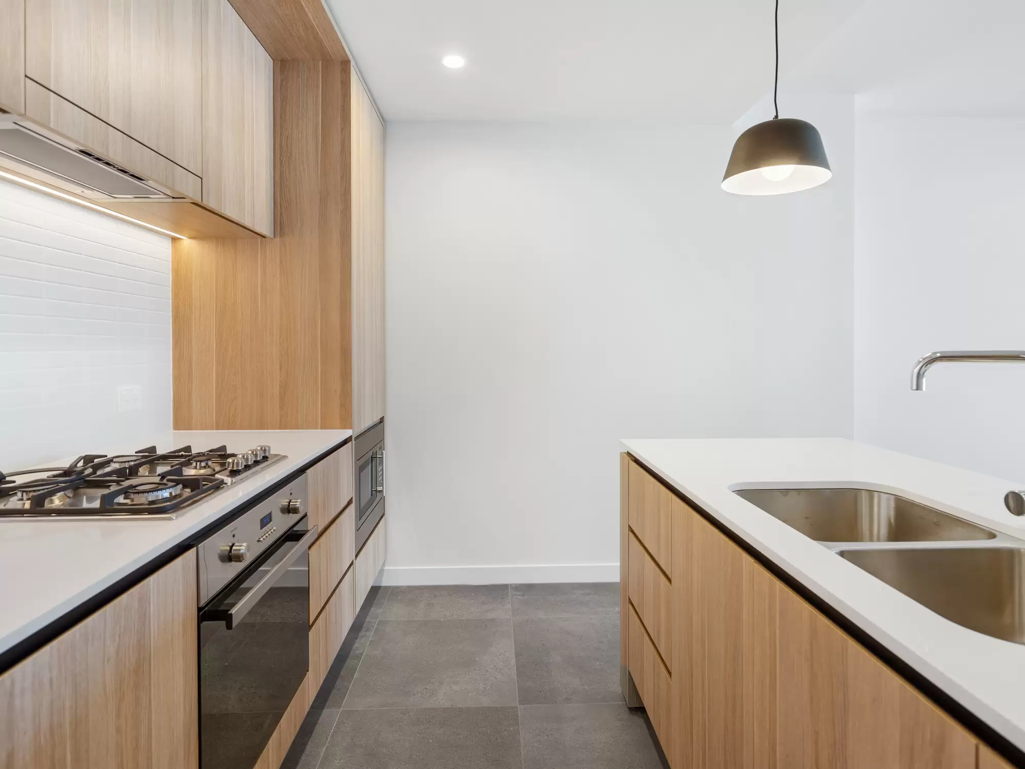 604/186 Clarence Rd, Indooroopilly For Lease by Mosaic Property Group - image 2