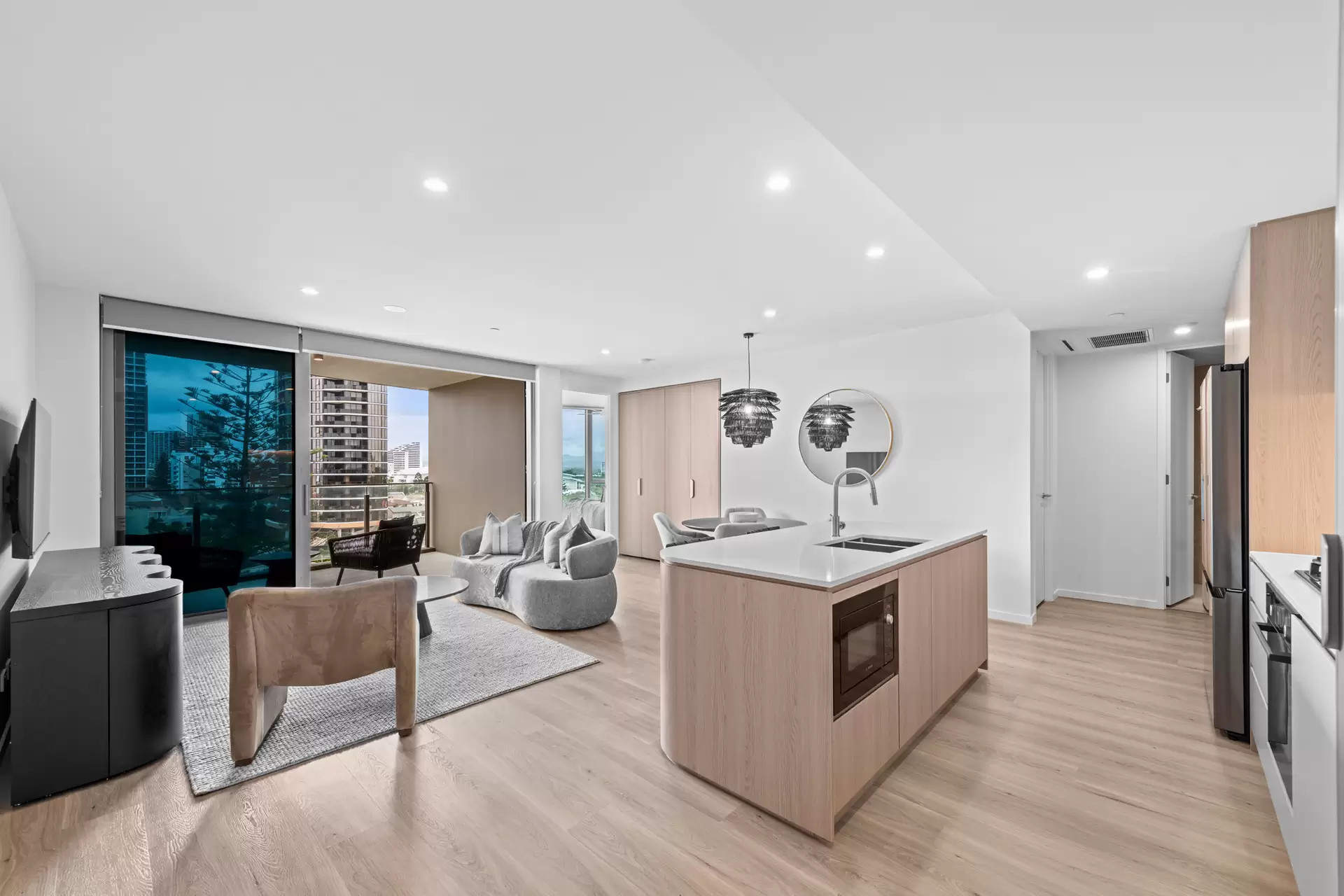 605/146-148 Surf Parade, Broadbeach For Lease by Mosaic Property Group - image 1