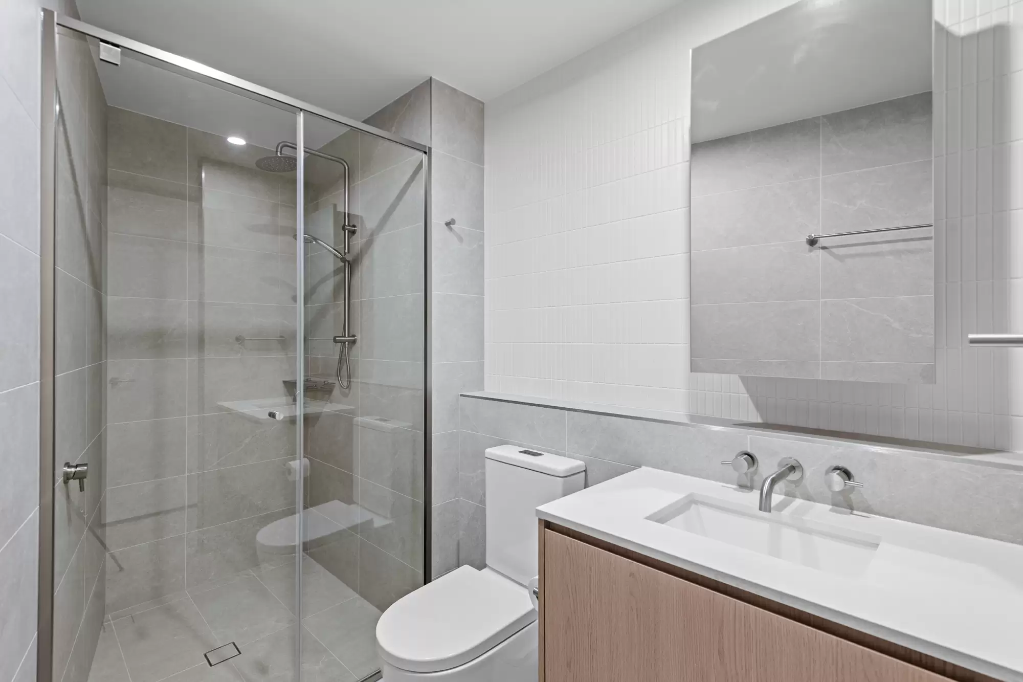 605/146-148 Surf Parade, Broadbeach For Lease by Mosaic Property Group - image 9