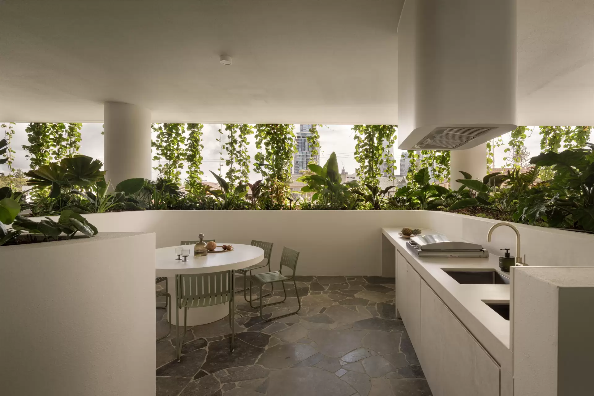 3101/4 Rosewood Avenue, Broadbeach For Lease by Mosaic Property Group - image 1