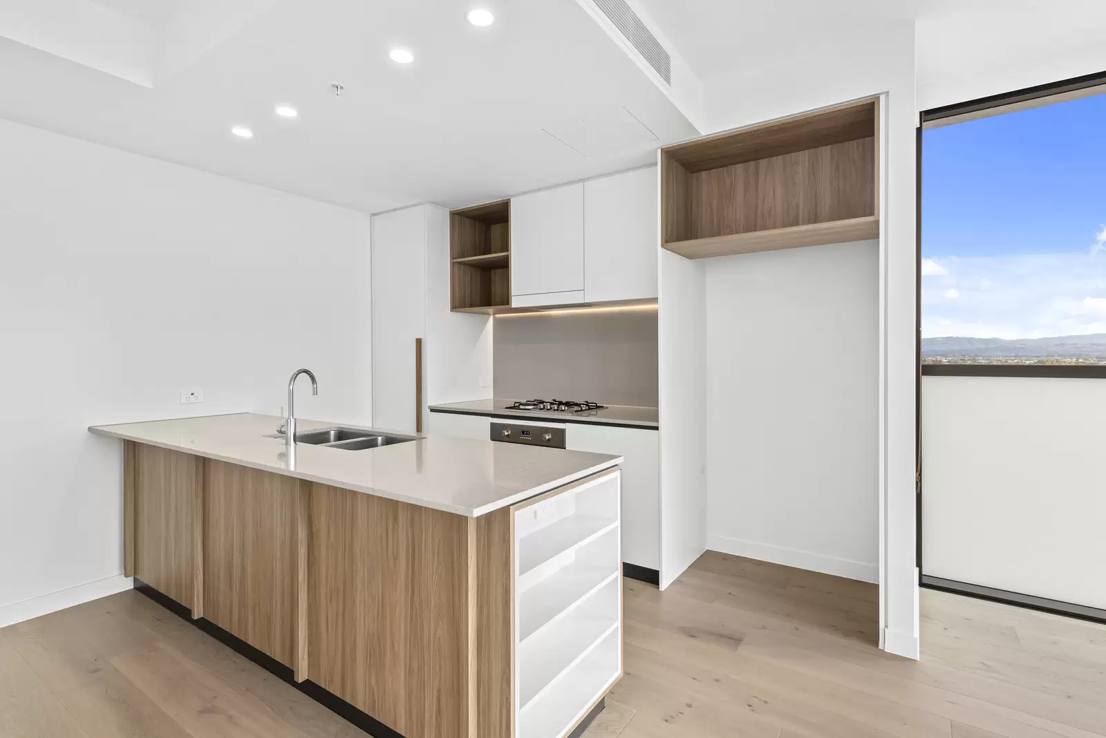 601/43 Peerless Avenue, Mermaid Beach For Lease by Mosaic Property Group - image 2