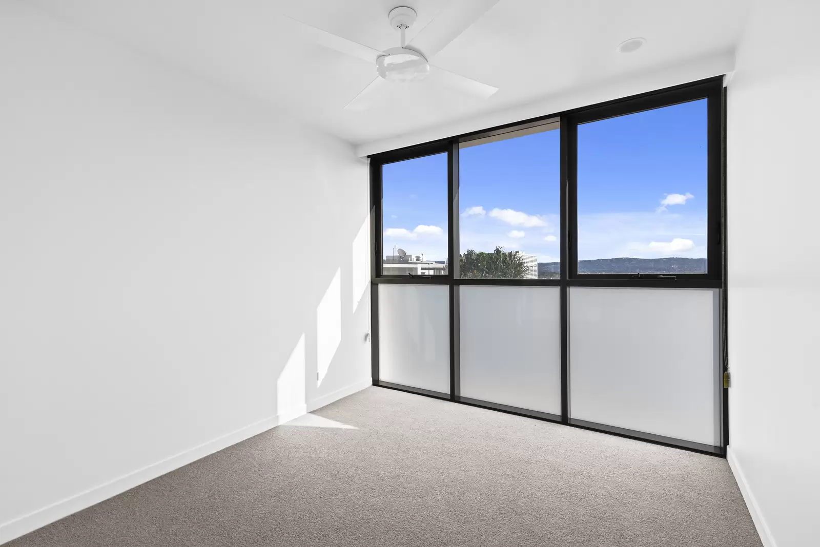 601/43 Peerless Avenue, Mermaid Beach For Lease by Mosaic Property Group - image 5