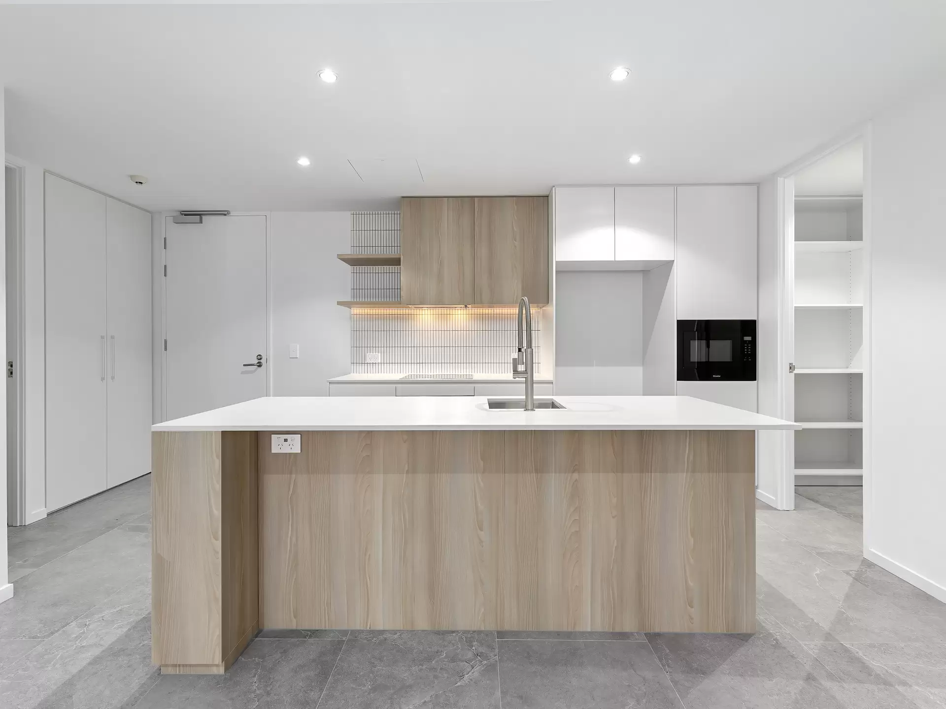 252/131 Coolum Terrace, Coolum Beach For Lease by Mosaic Property Group - image 1