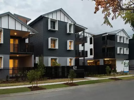 205/32-38 Latimer Street, Holland Park For Lease by Mosaic Property Group