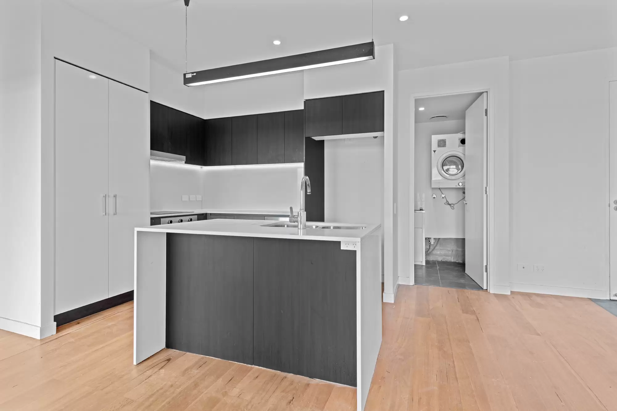 605/131-135 Clarence Road, Indooroopilly For Lease by Mosaic Property Group - image 1