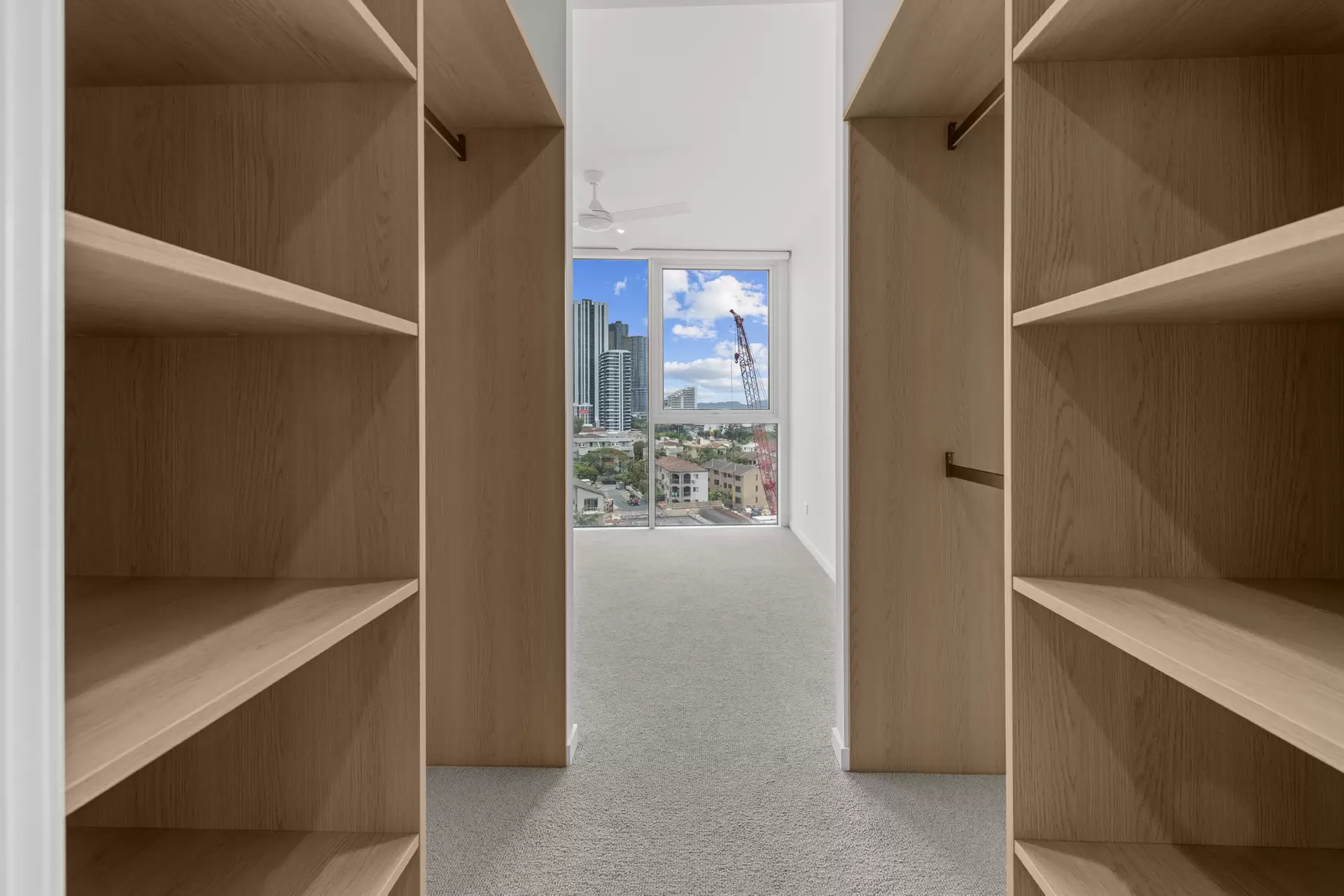 504/4 Rosewood Ave, Broadbeach Leased by Mosaic Property Group - image 1