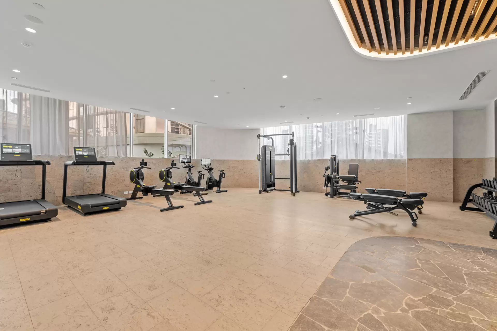 504/4 Rosewood Ave, Broadbeach Leased by Mosaic Property Group - image 1