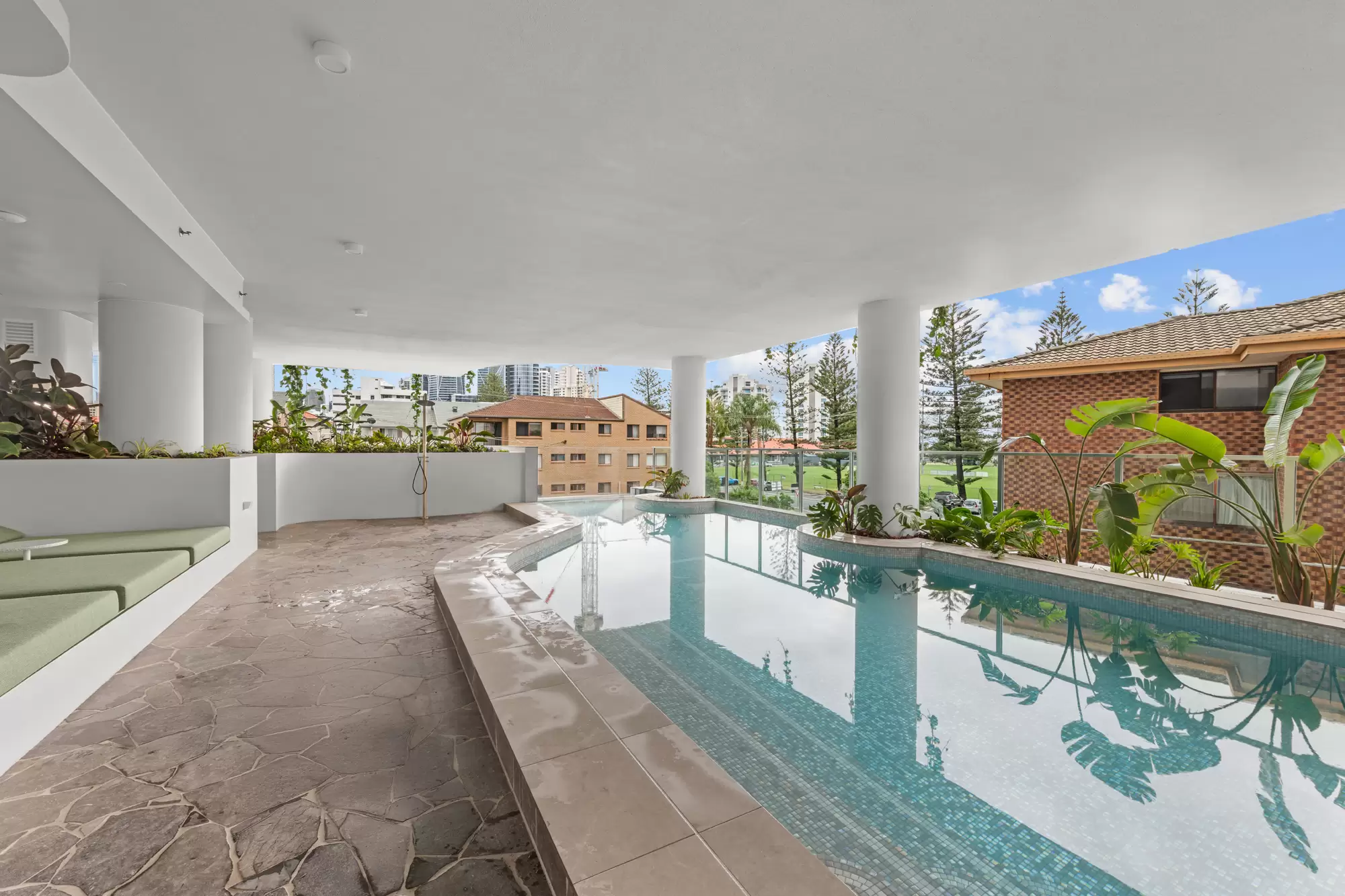 504/4 Rosewood Ave, Broadbeach Leased by Mosaic Property Group - image 13