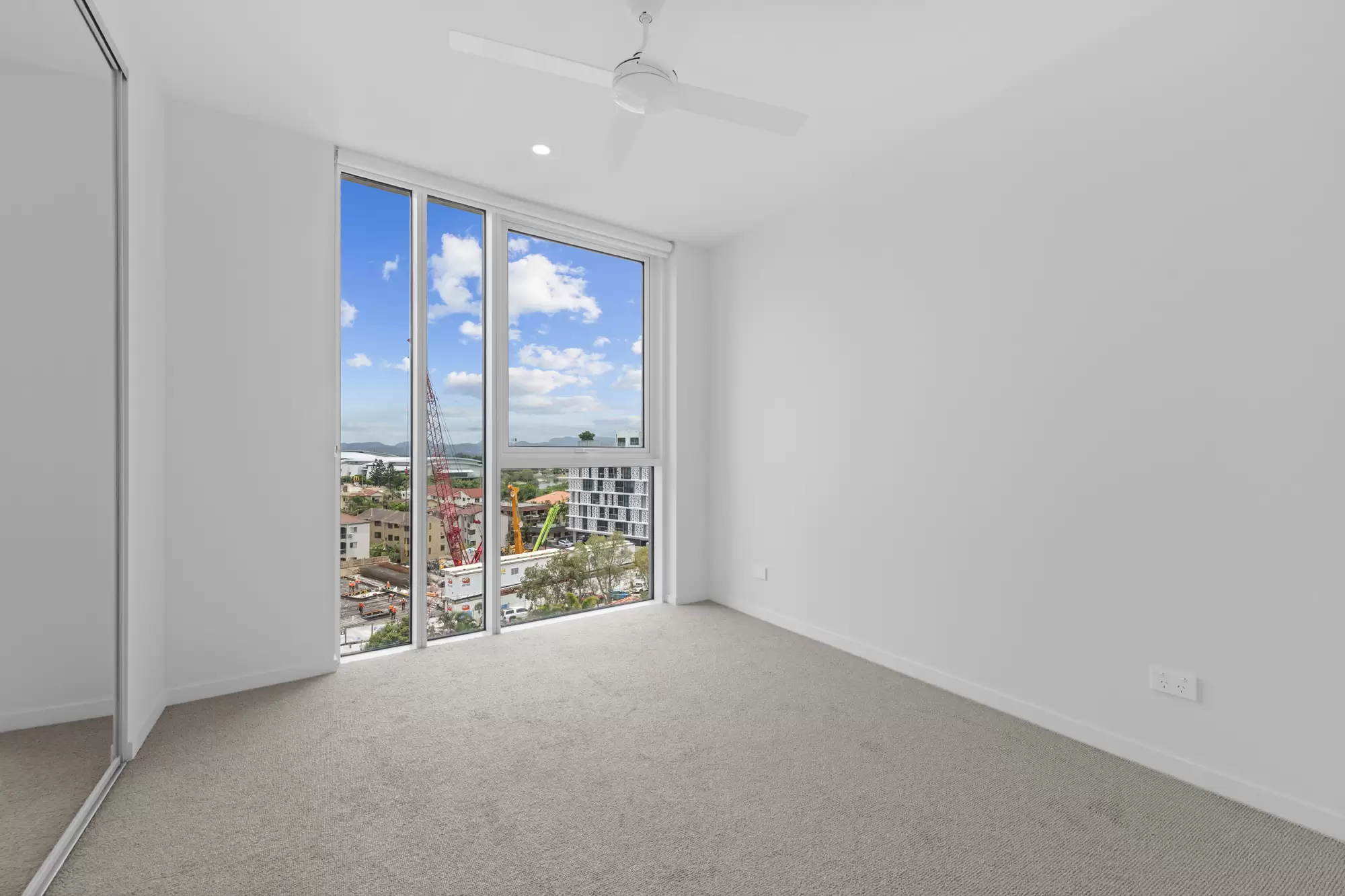 504/4 Rosewood Ave, Broadbeach Leased by Mosaic Property Group - image 8