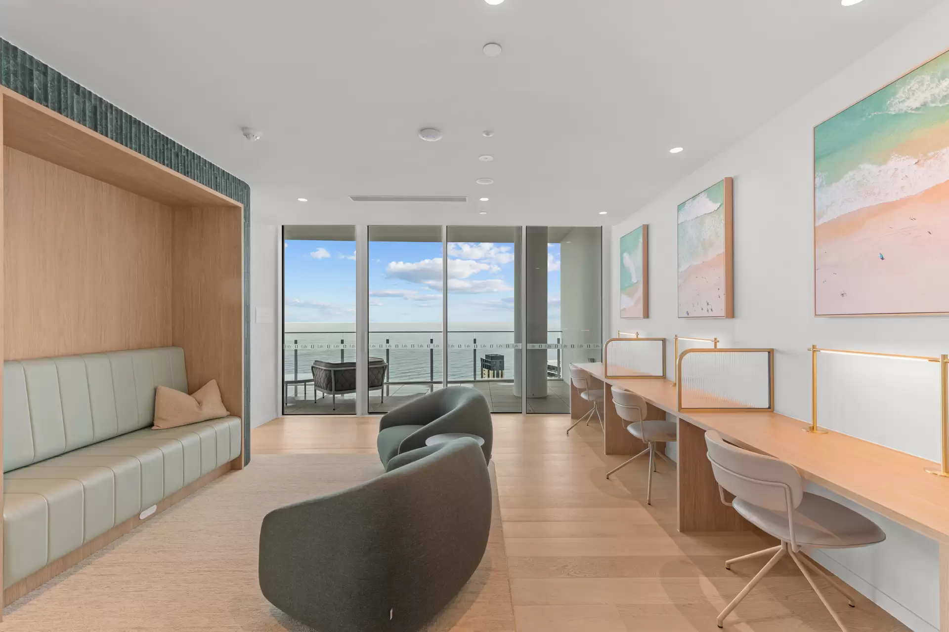 2001/4 Rosewood Avenue, Broadbeach Leased by Mosaic Property Group - image 1