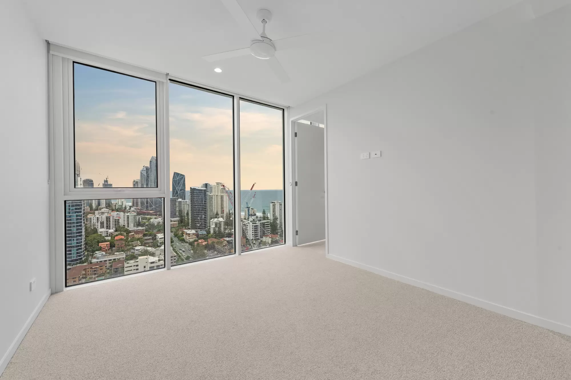 2001/4 Rosewood Avenue, Broadbeach Leased by Mosaic Property Group - image 15