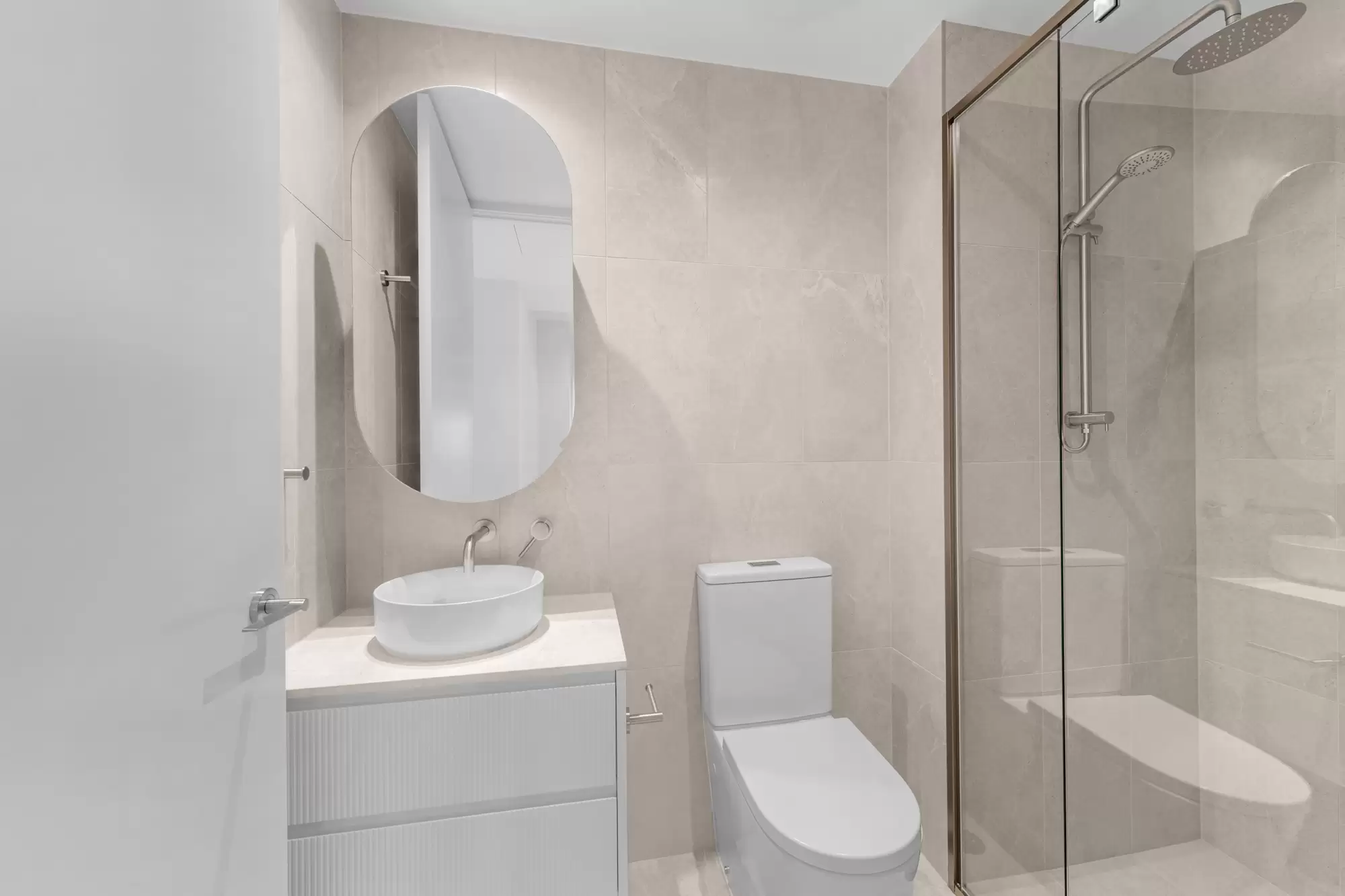 2001/4 Rosewood Avenue, Broadbeach Leased by Mosaic Property Group - image 22