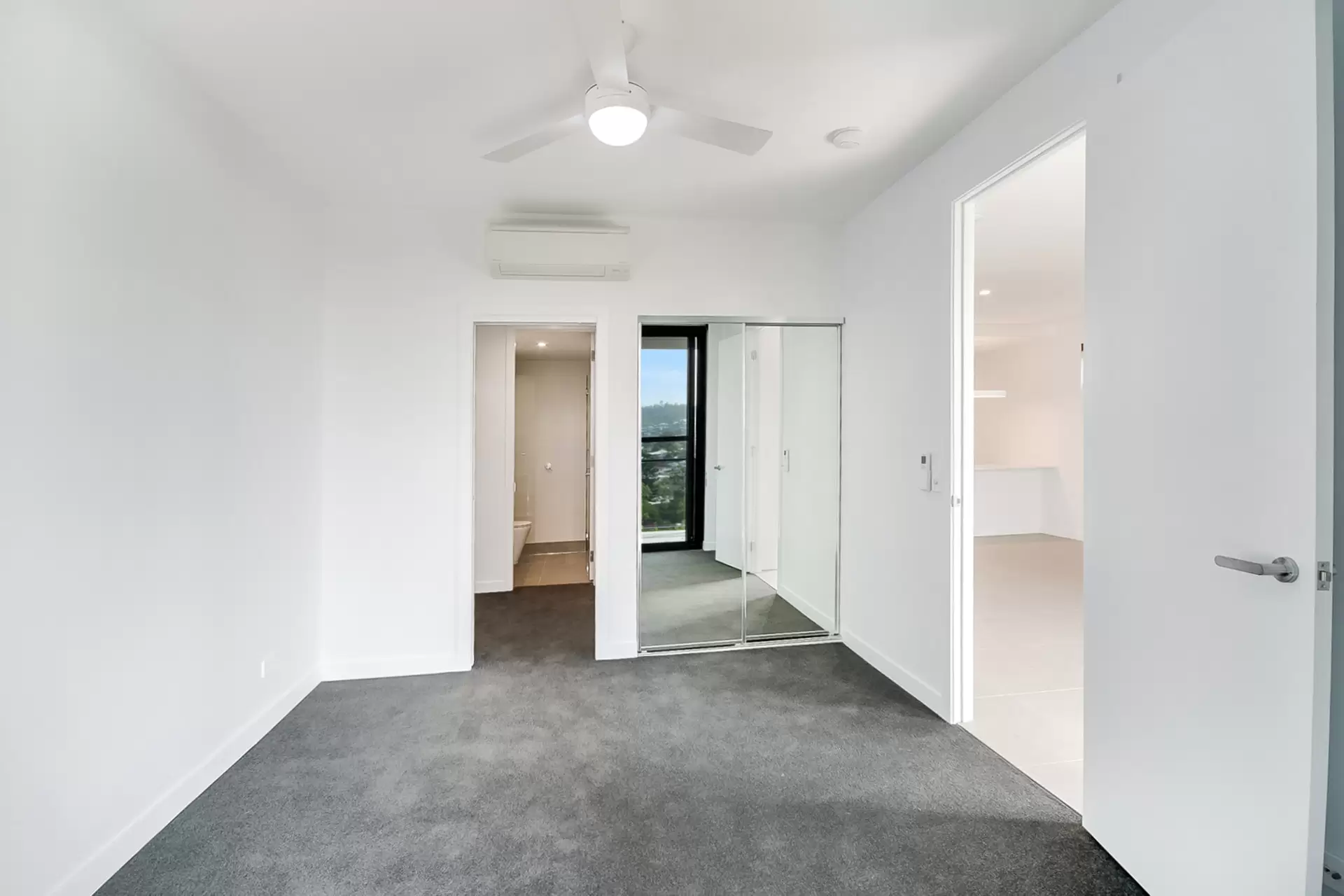305/31 Mascar St, Upper Mount Gravatt Leased by Mosaic Property Group - image 1