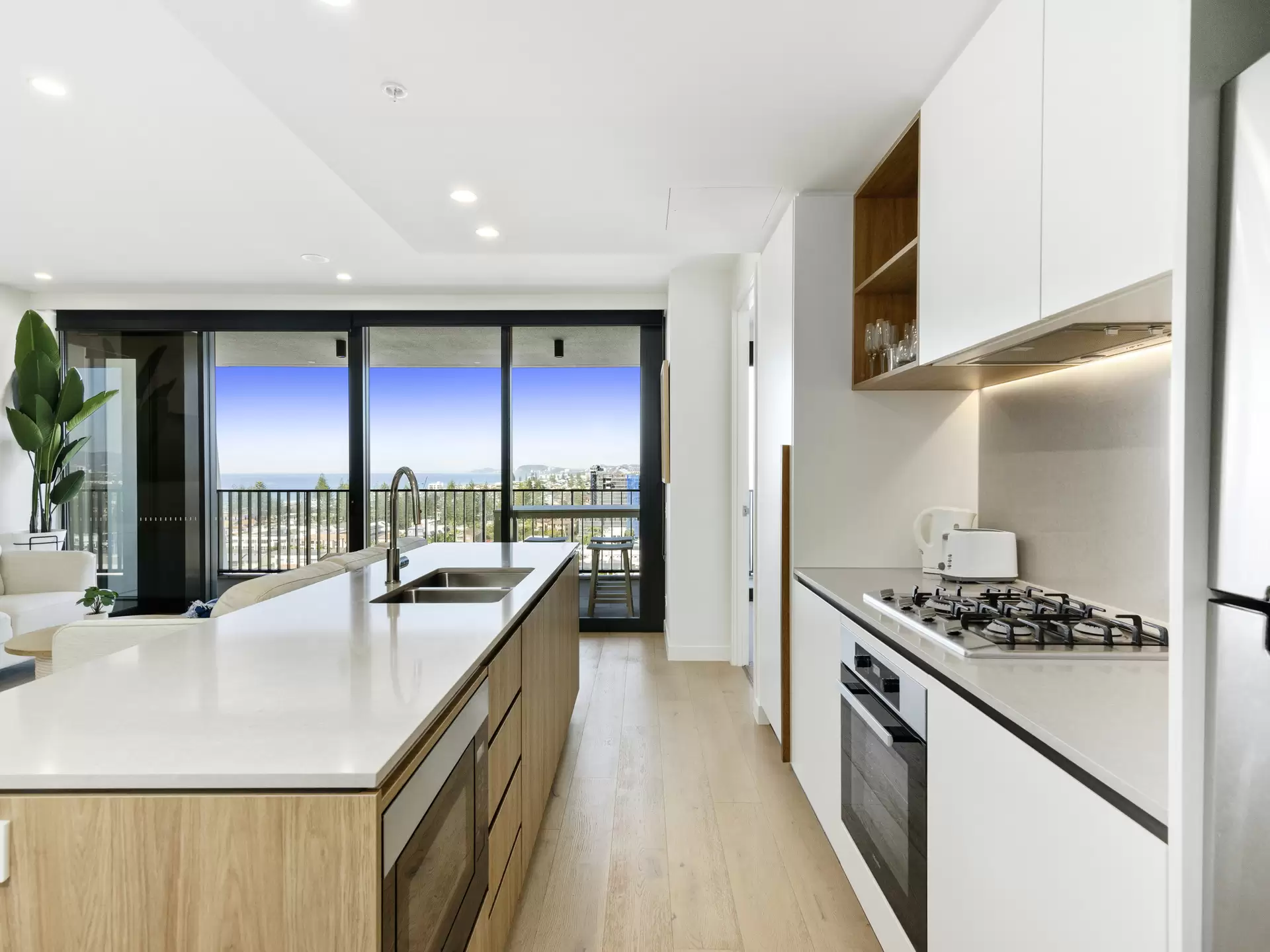 1205/43 Peerless Avenue, Mermaid Beach Leased by Mosaic Property Group - image 1