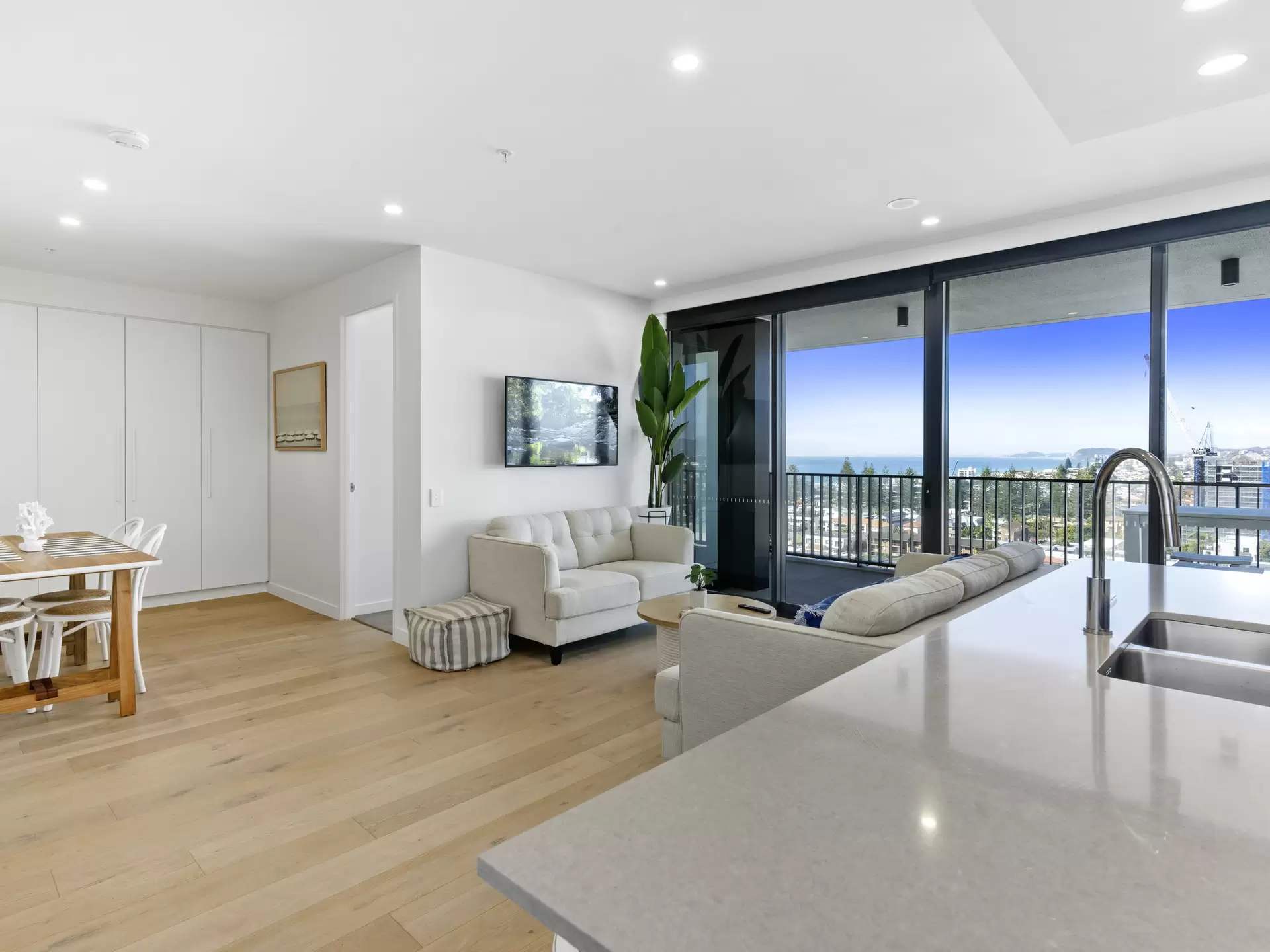 1205/43 Peerless Avenue, Mermaid Beach Leased by Mosaic Property Group - image 1