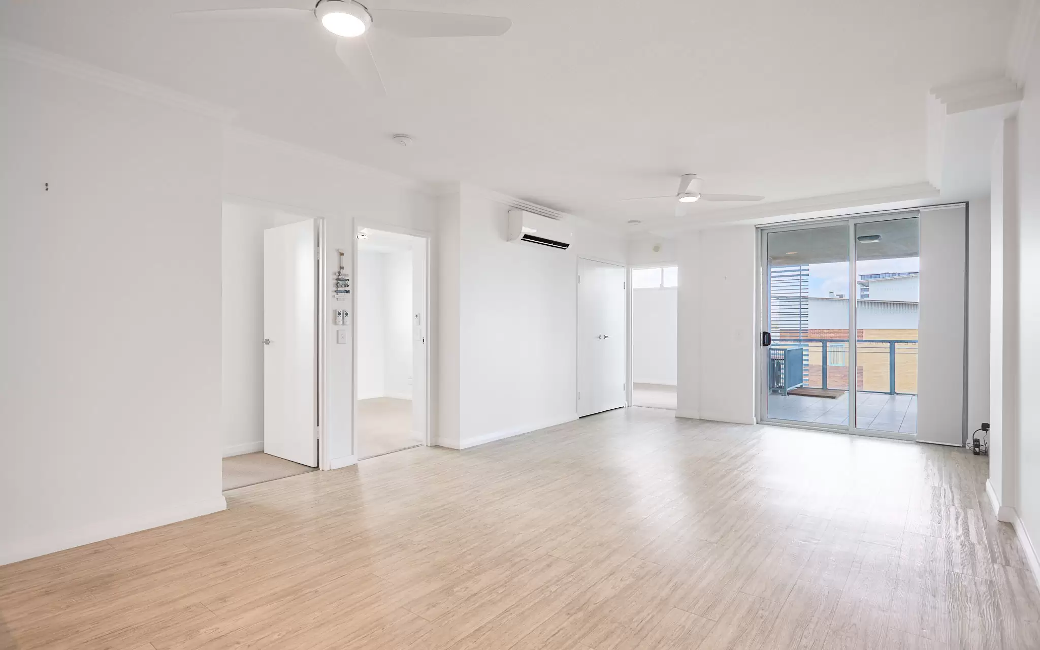 1301/10 Fifth Avenue, Palm Beach Leased by Mosaic Property Group - image 2