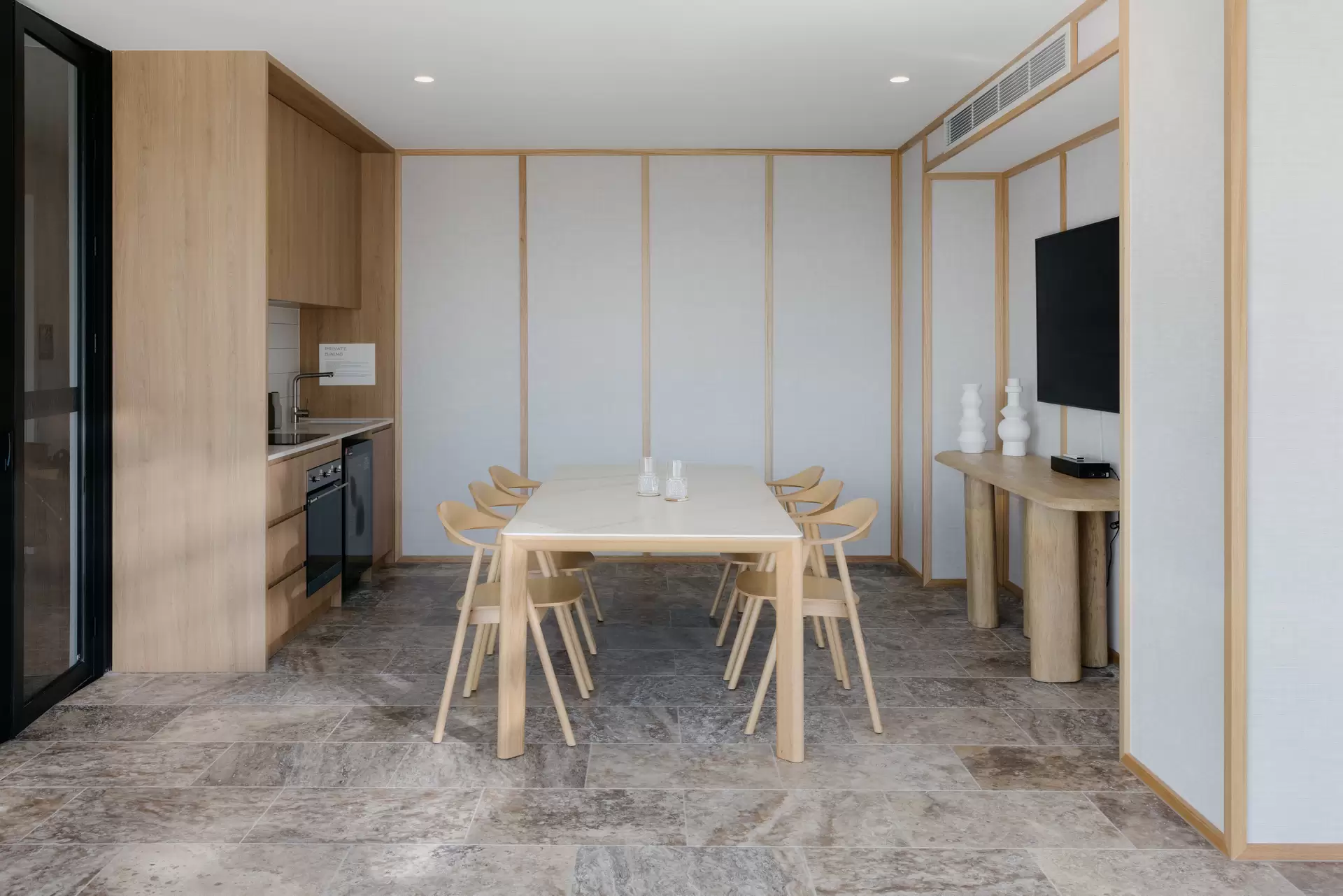 1103/4-6 Second Avenue, Burleigh Heads For Lease by Mosaic Property Group - image 1