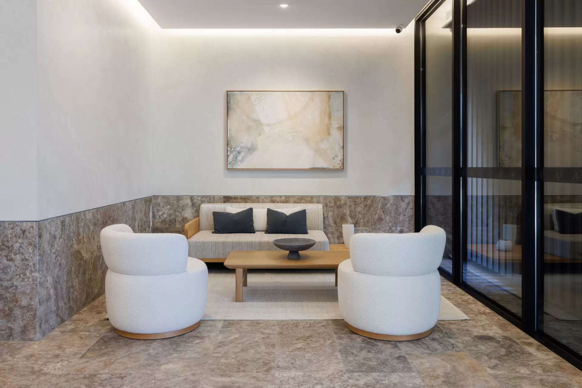 1103/4-6 Second Avenue, Burleigh Heads For Lease by Mosaic Property Group - image 1