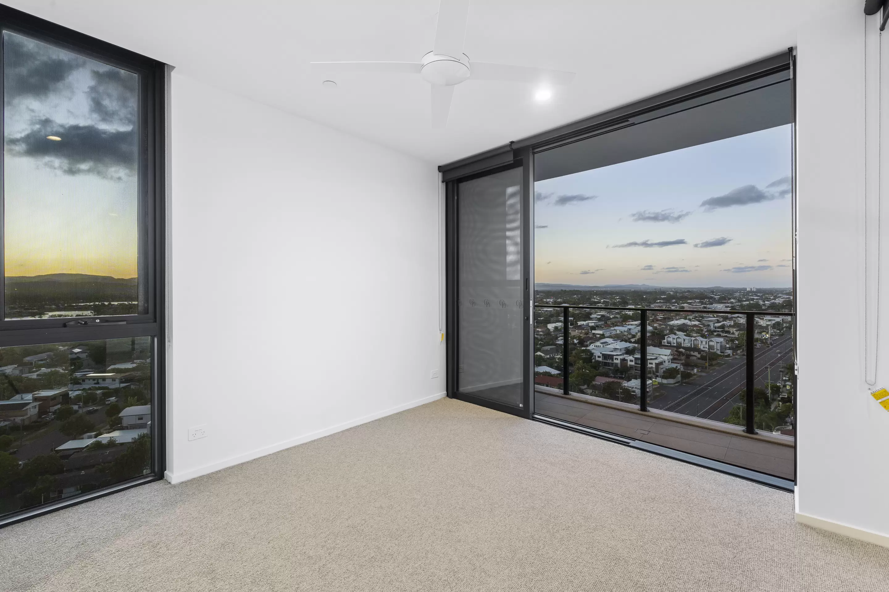 1103/4-6 Second Avenue, Burleigh Heads For Lease by Mosaic Property Group - image 5