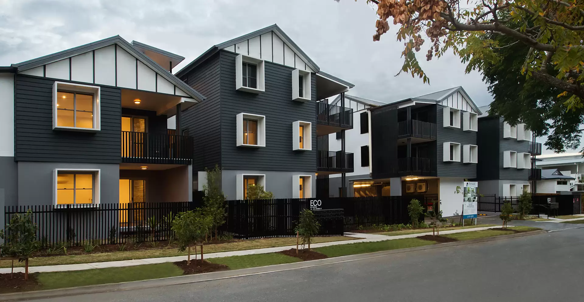 306/32-38 Latimer Street, Holland Park Leased by Mosaic Property Group - image 1