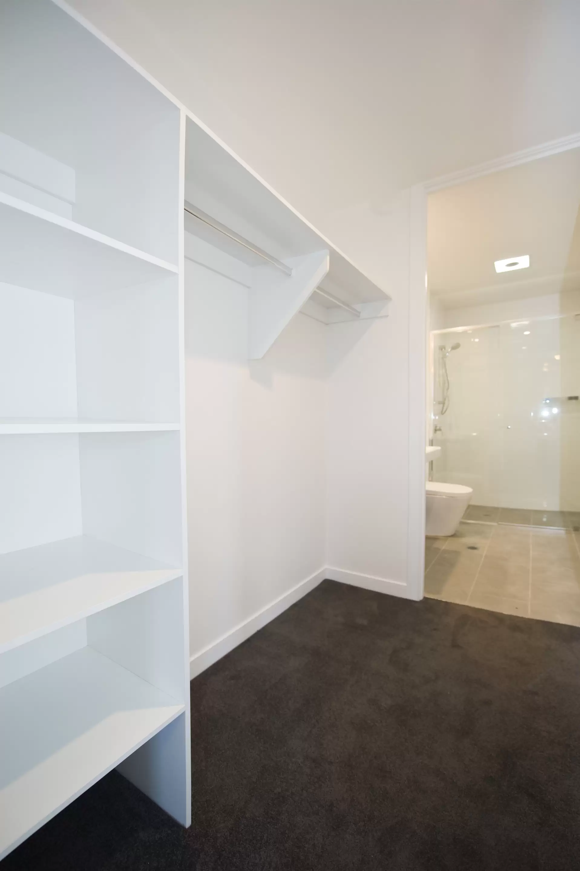 306/32-38 Latimer Street, Holland Park Leased by Mosaic Property Group - image 5