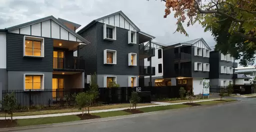 306/32-38 Latimer Street, Holland Park For Lease by Mosaic Property Group