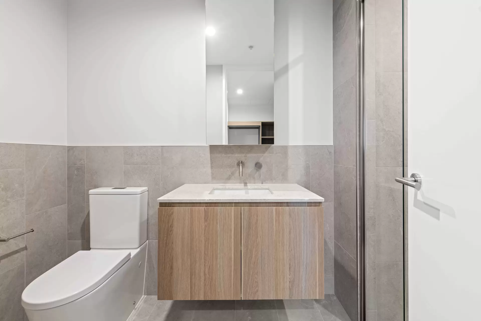 511/89 Lytton Rd, East Brisbane For Lease by Mosaic Property Group - image 1