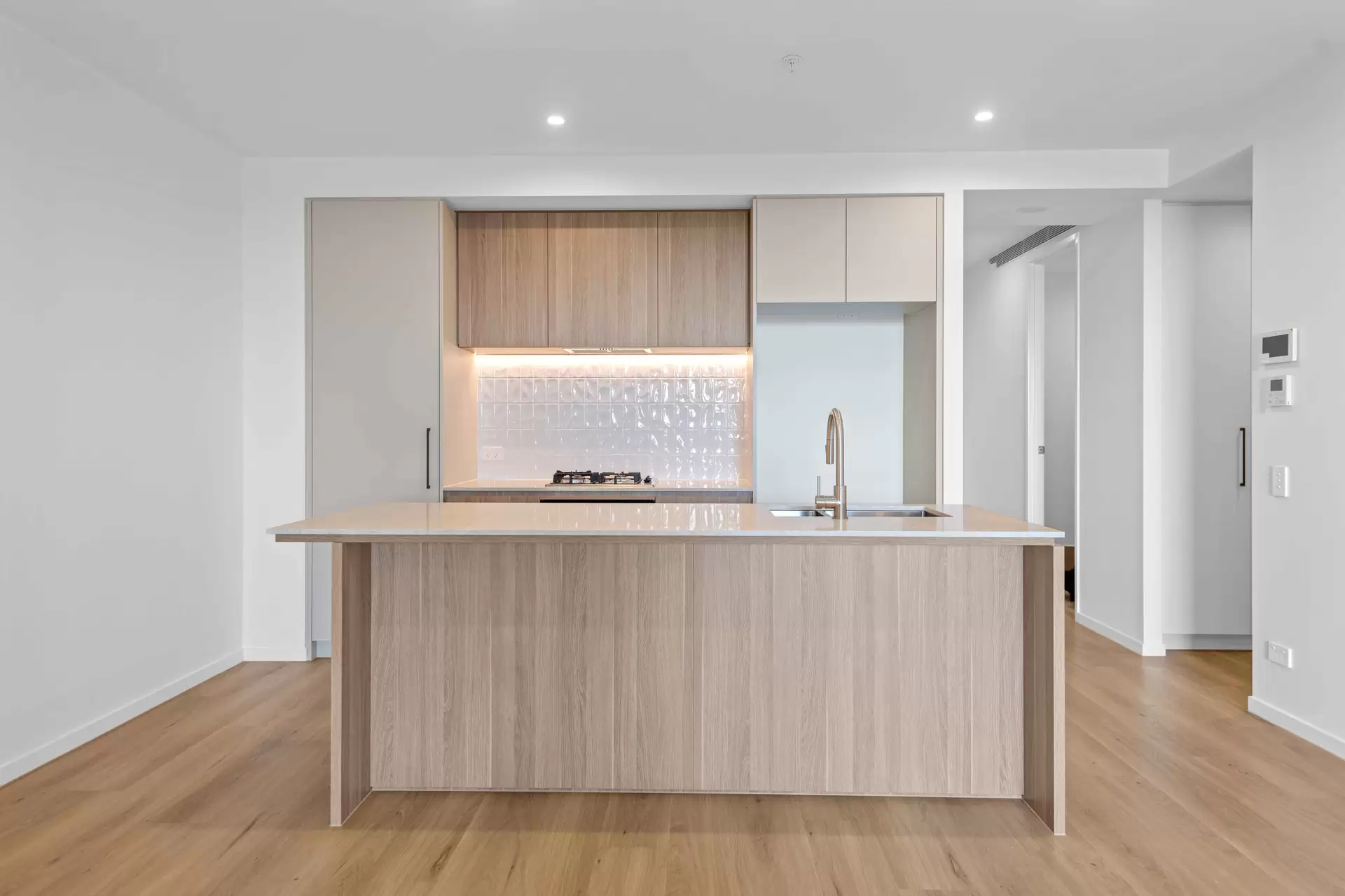 511/89 Lytton Rd, East Brisbane For Lease by Mosaic Property Group - image 1