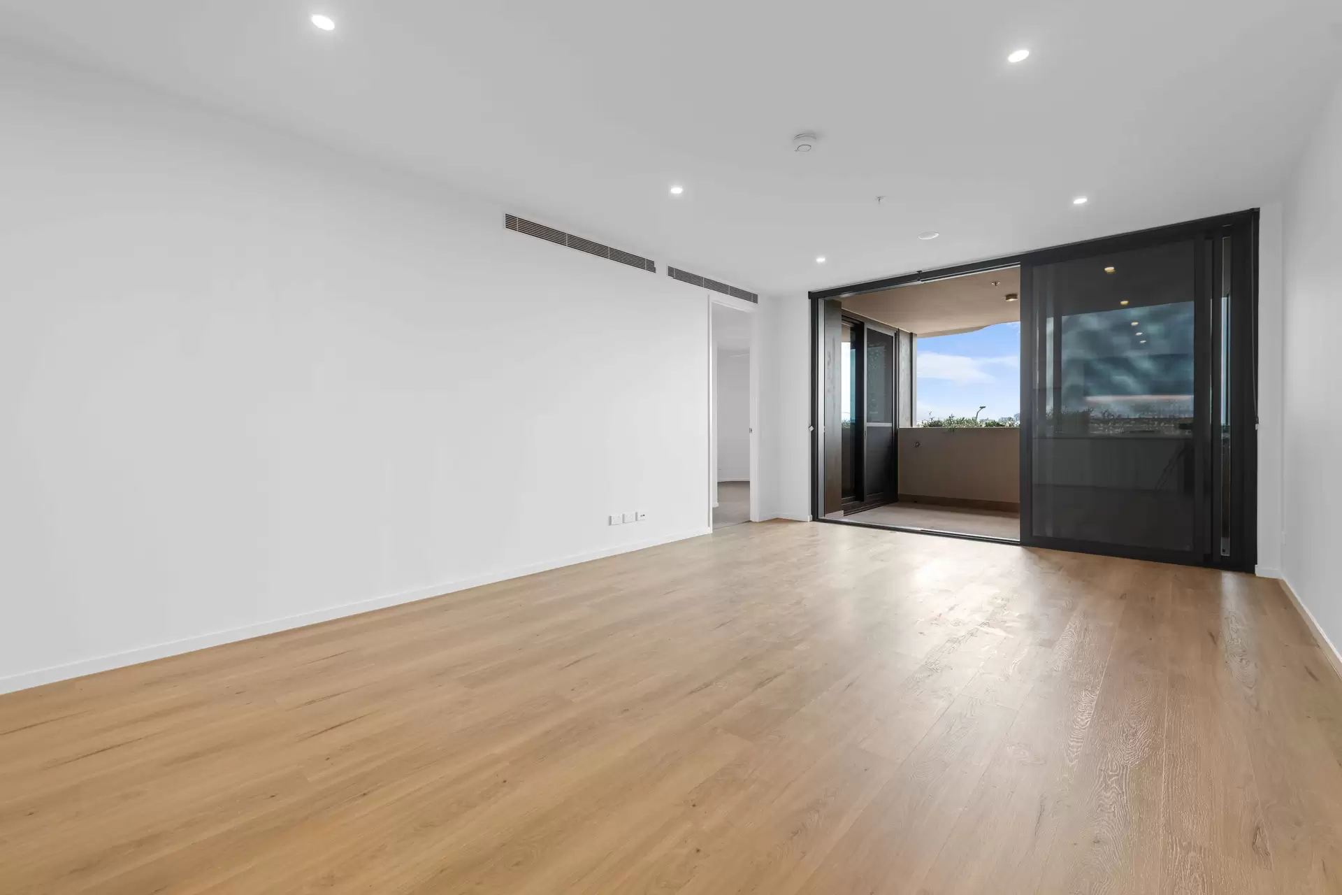 511/89 Lytton Rd, East Brisbane For Lease by Mosaic Property Group - image 1