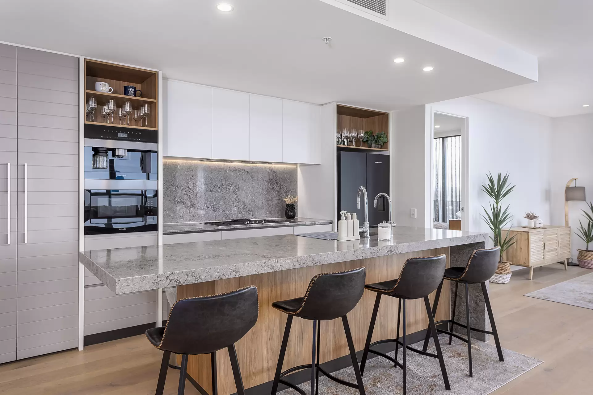 1303/43 Peerless Avenue, Mermaid Beach For Lease by Mosaic Property Group - image 1